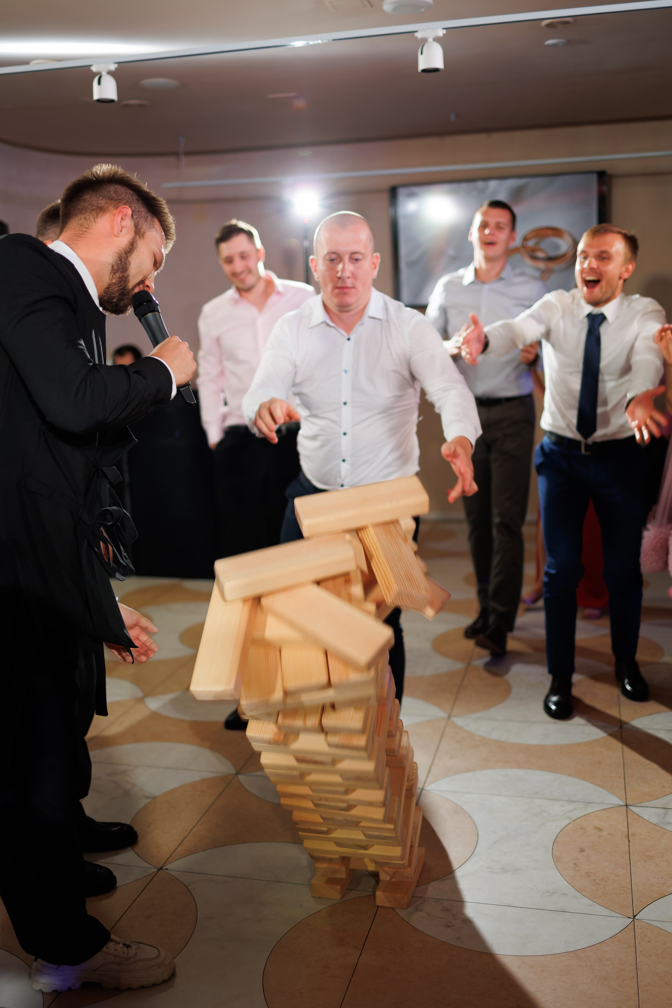 Свадебный фотограф Нижний Новгород. Свадебный и контент фотограф в Нижнем Новгороде Владимир Пресняков