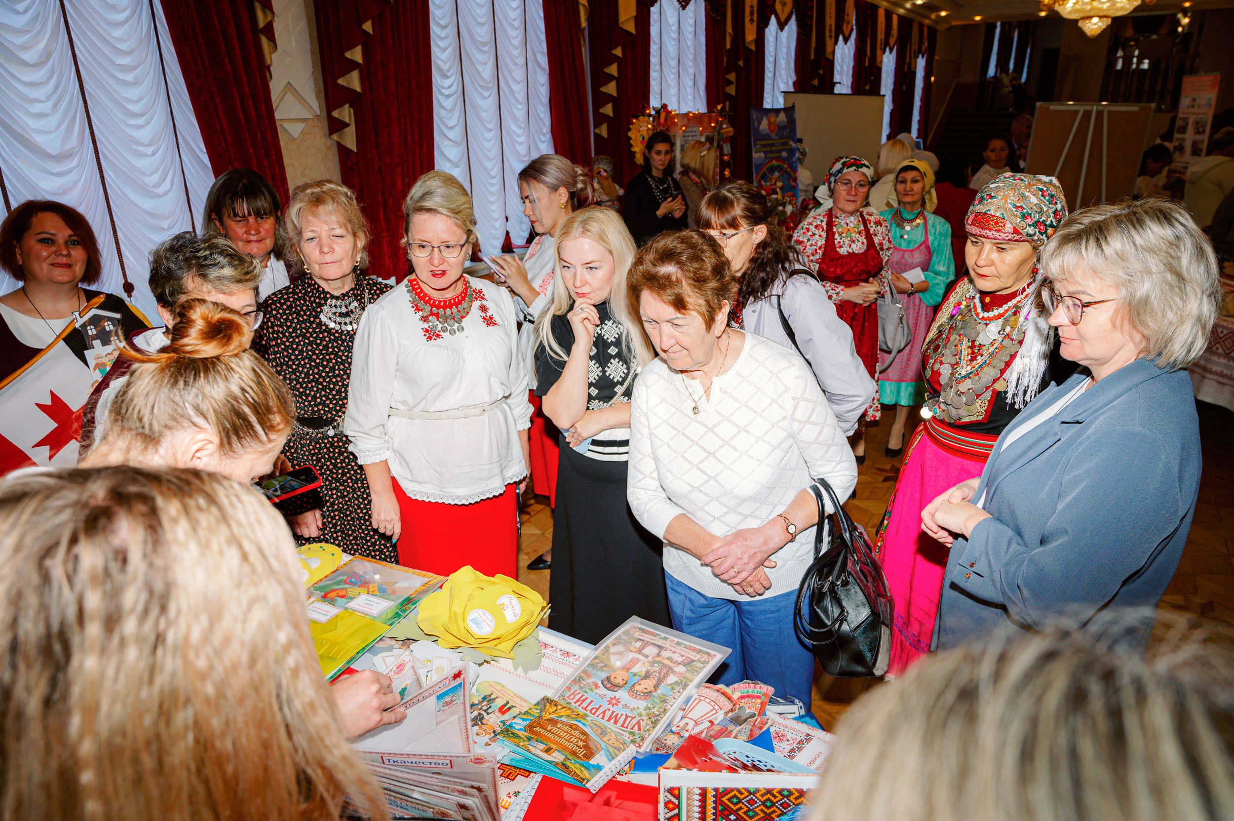 Международная научно-практическая конференция. Максим Егоров, г. Ижевск. Репортажная, предметная съёмка и фуд-фотография
