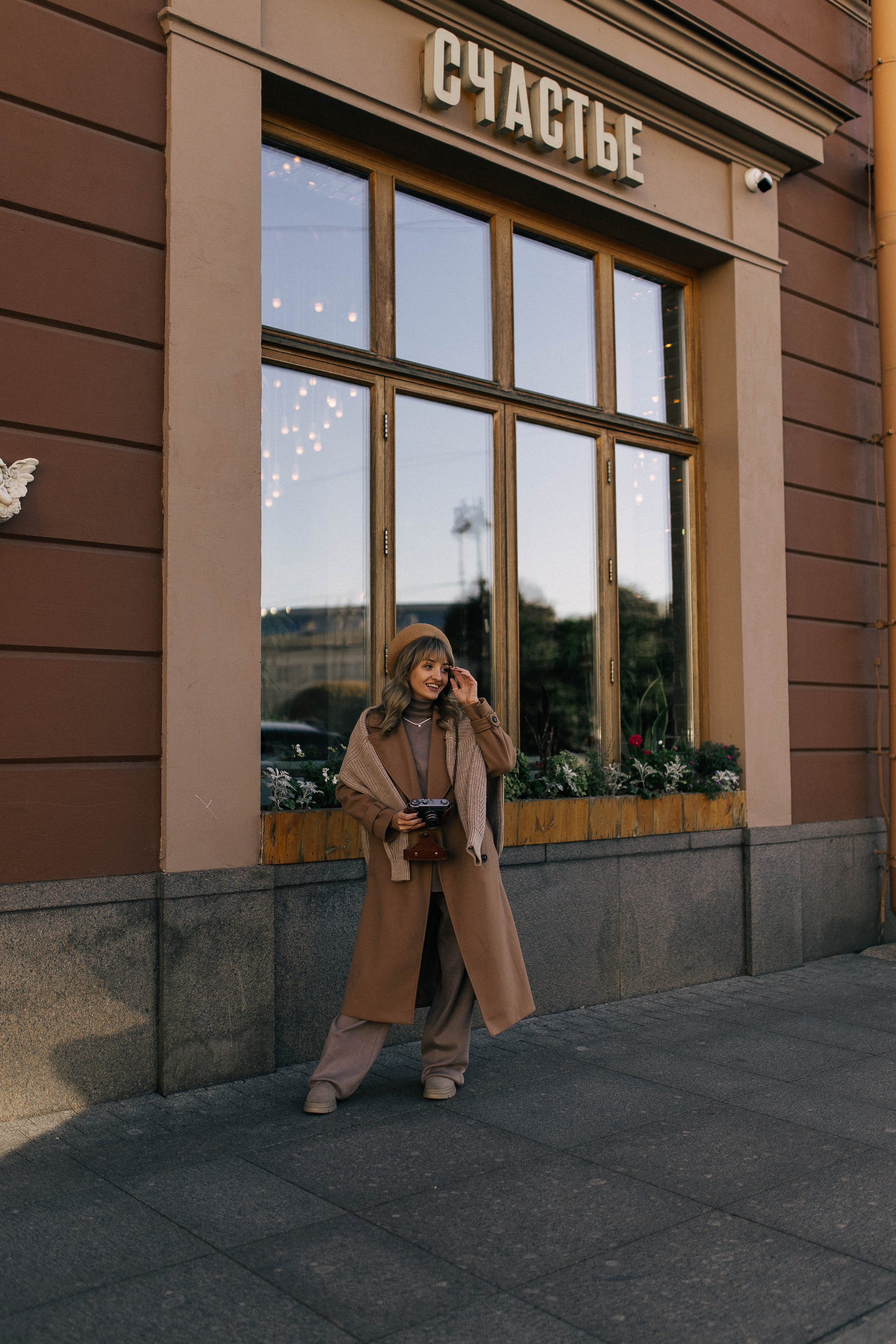 Оленька Гладченко. Главная