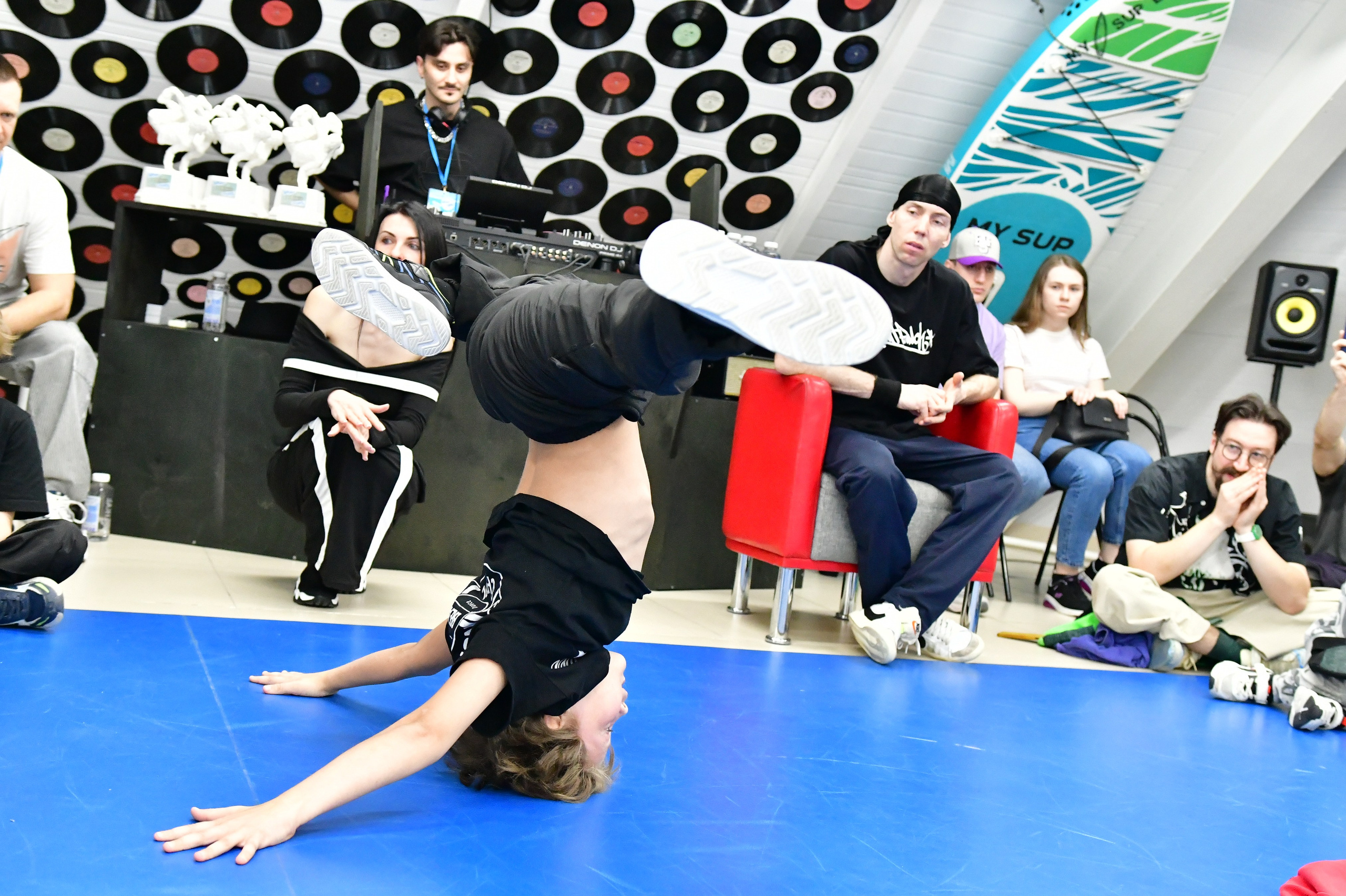 Брейк. Дворцовые перевороты. Фото детских спортивных мероприятий и всякое интересное через объектив