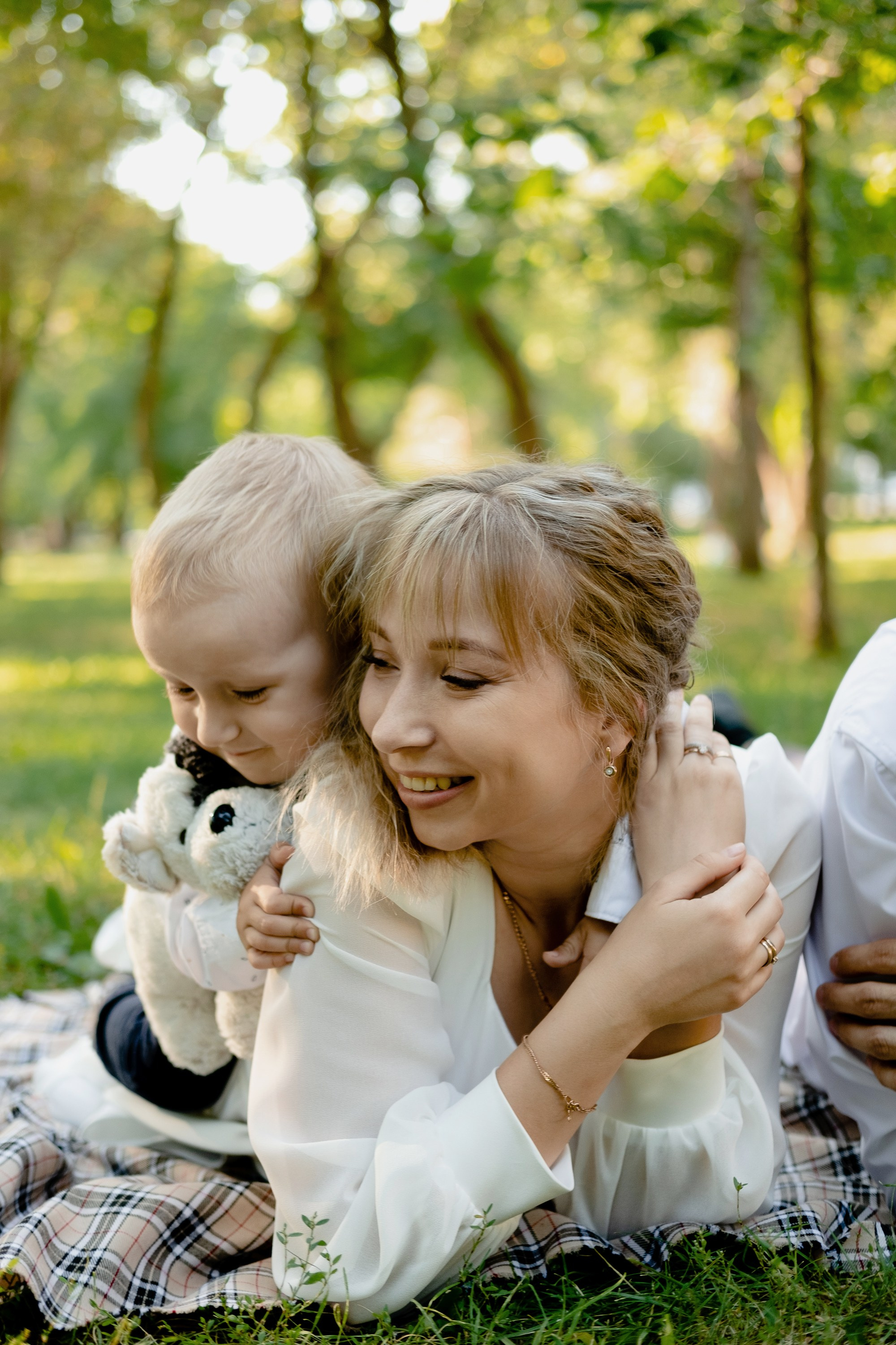 Семья в парке. Фотограф Ёля Ильясова Оренбург