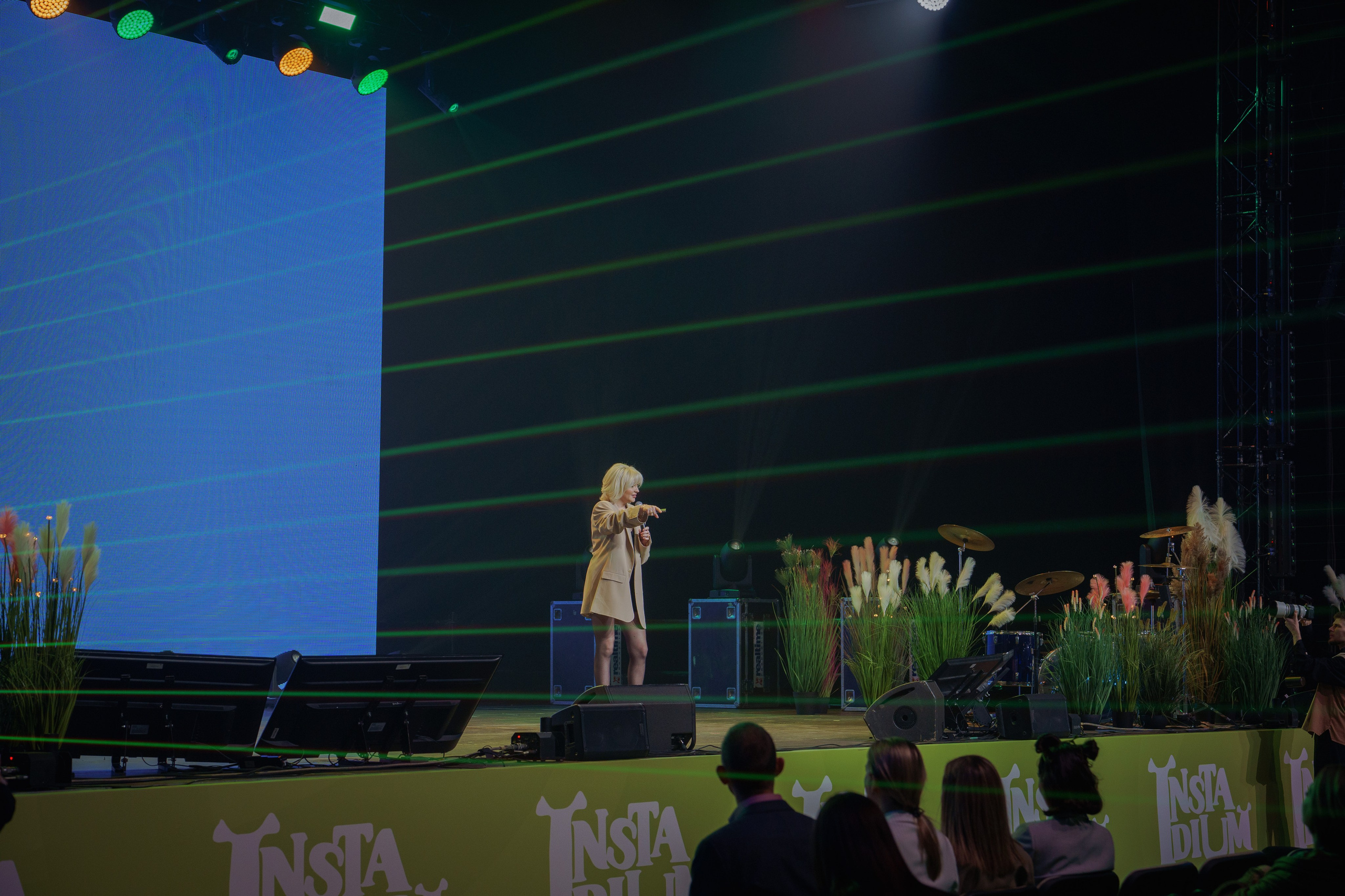 Конференция INSTADIUM в MAIN STAGE. Репортажный фотограф в Москве Саша Дружинина