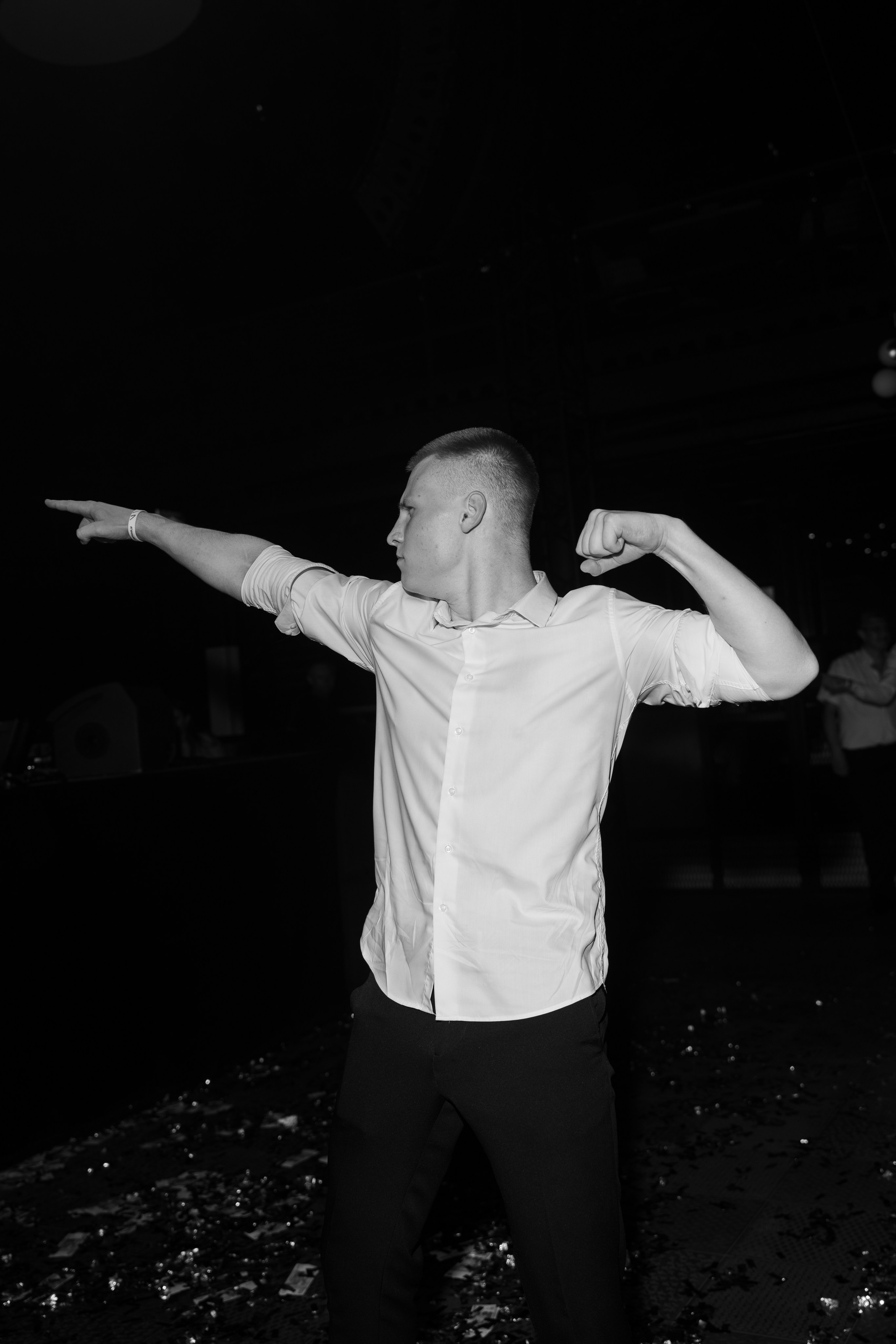 Выпускной Гимназия 7. Свадебный и репортажный фотограф Элина Козырьянова