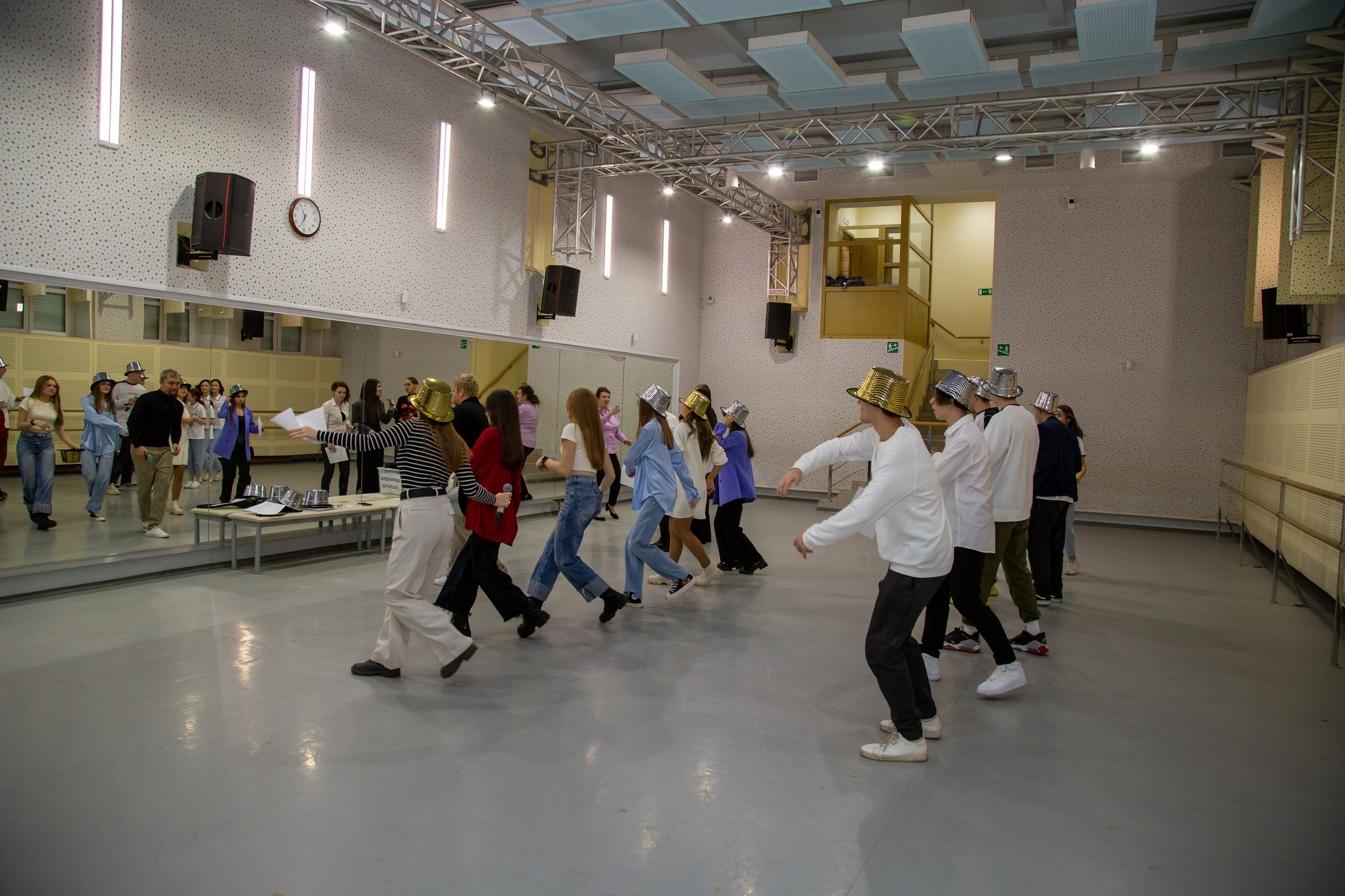 Репортажная съёмка для Домисольки на новый год. «Студия DRONAVT`s» — видеосъёмка и фотография г. Москва