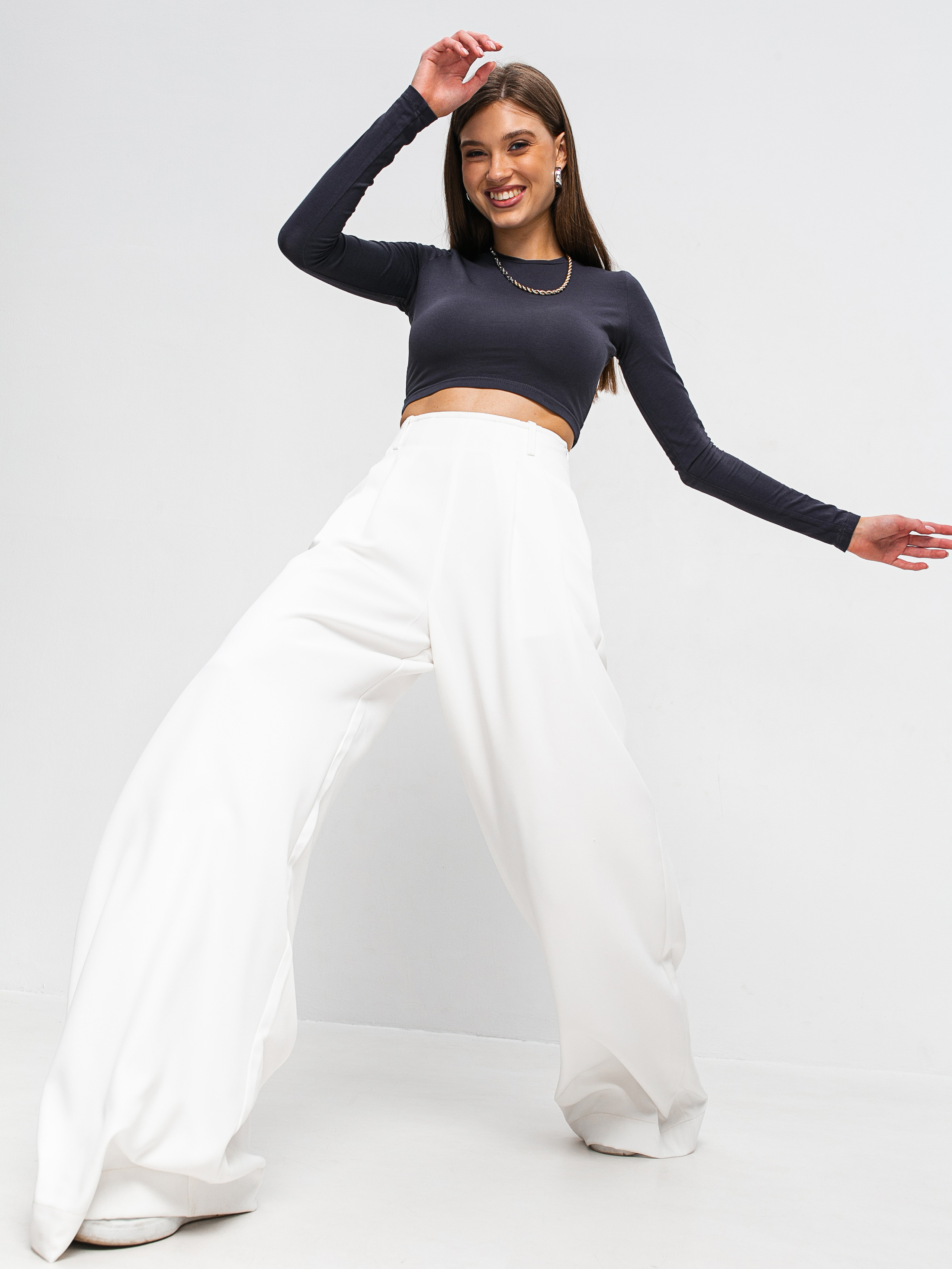 Съемка женской одежды для Wildberries. Фотограф в Ростове-на-Дону Екатерина Романова