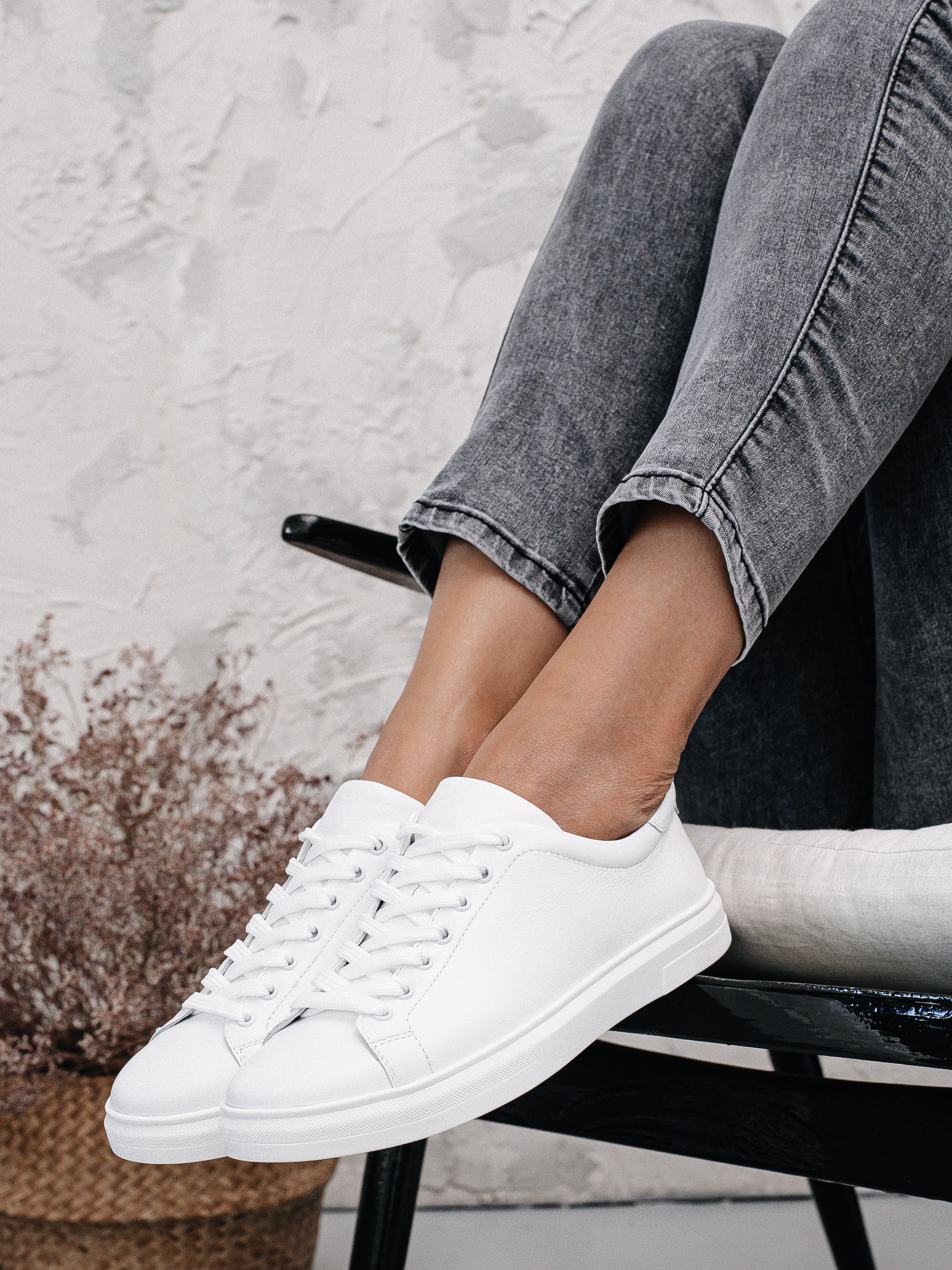 Съемка обуви для Wildberries. Фотограф в Ростове-на-Дону Екатерина Романова