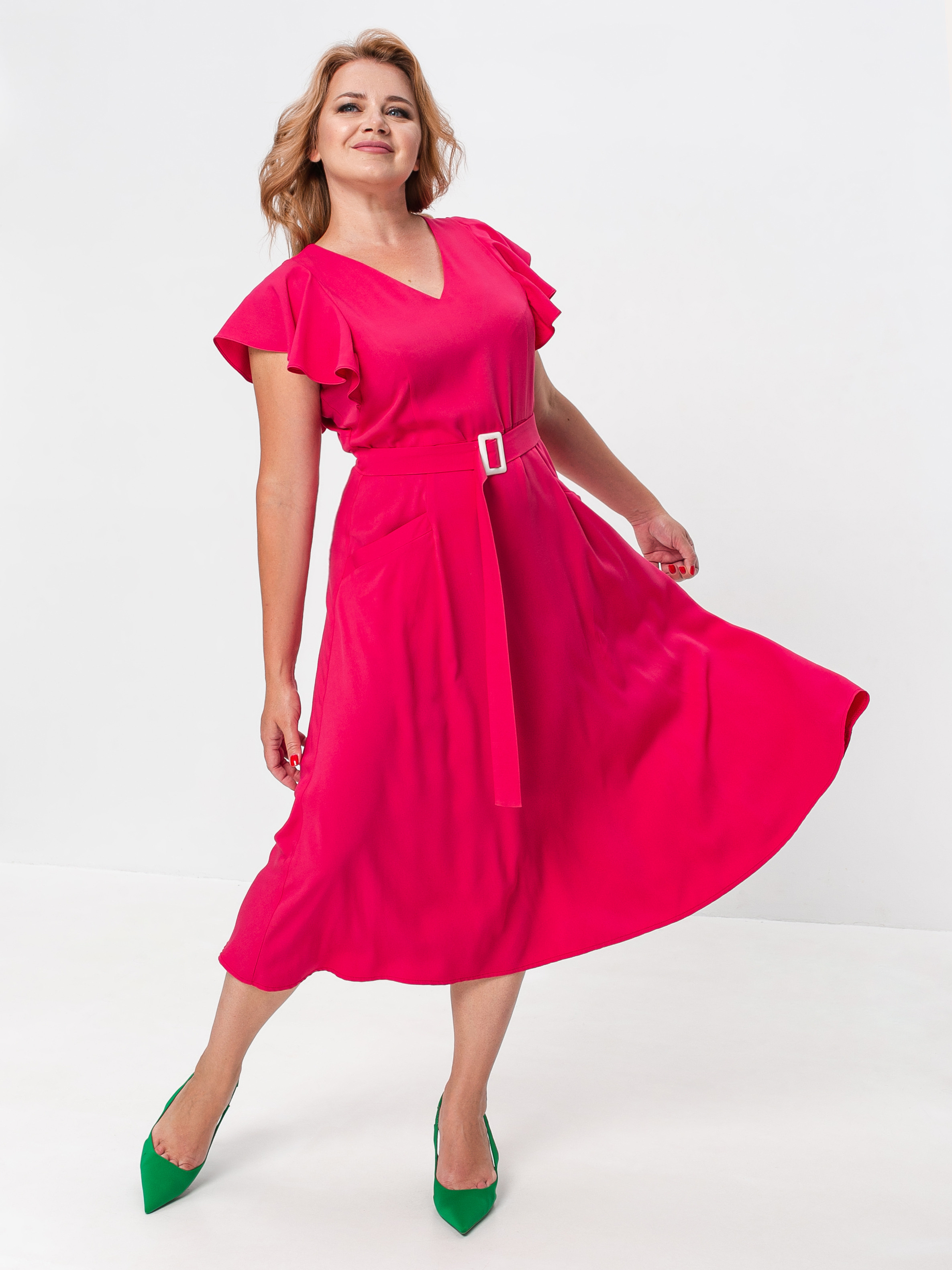 Съемка женской одежды для Wildberries. Фотограф в Ростове-на-Дону Екатерина Романова