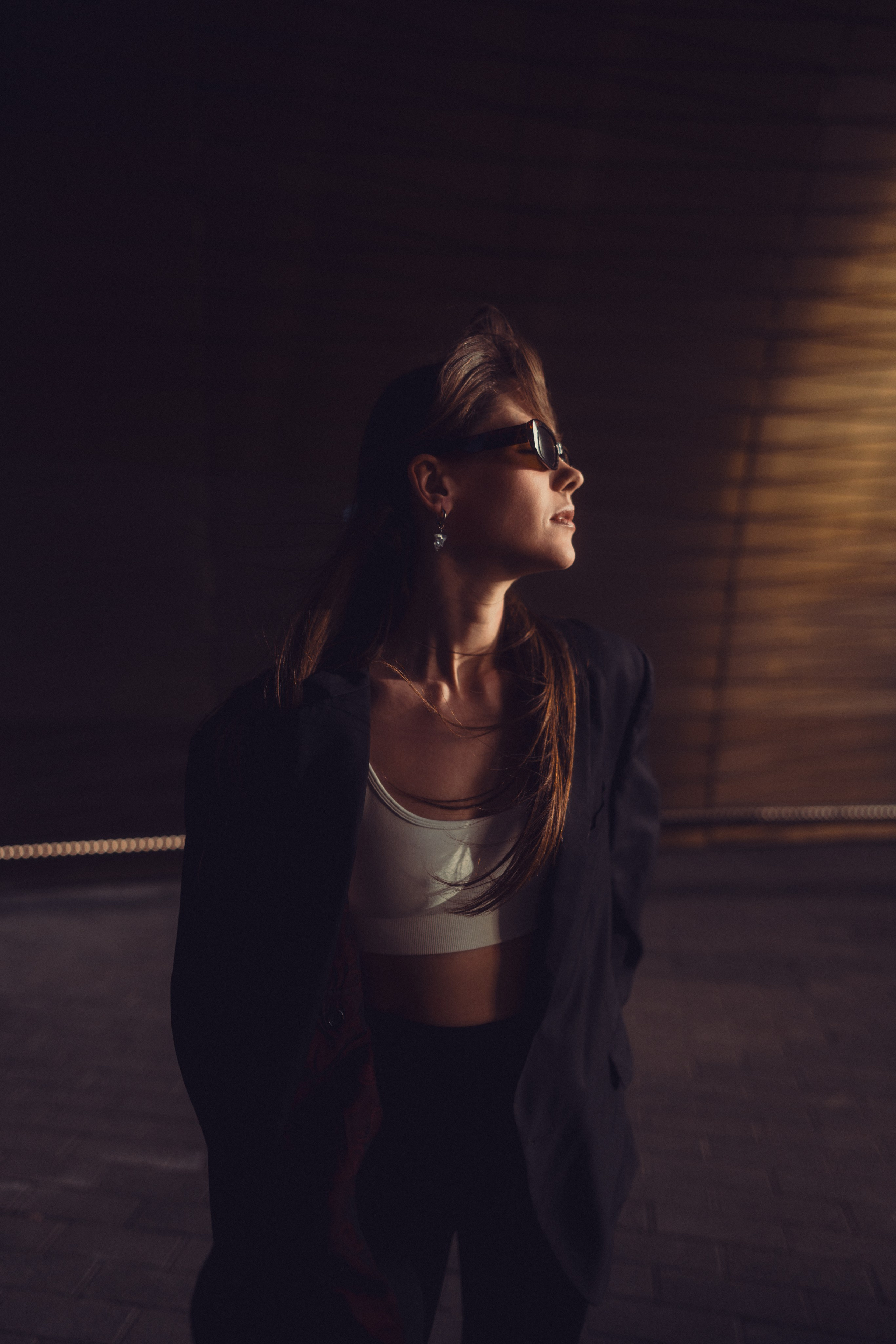 Female street photoshoot in Moscow by Anton Avanzato