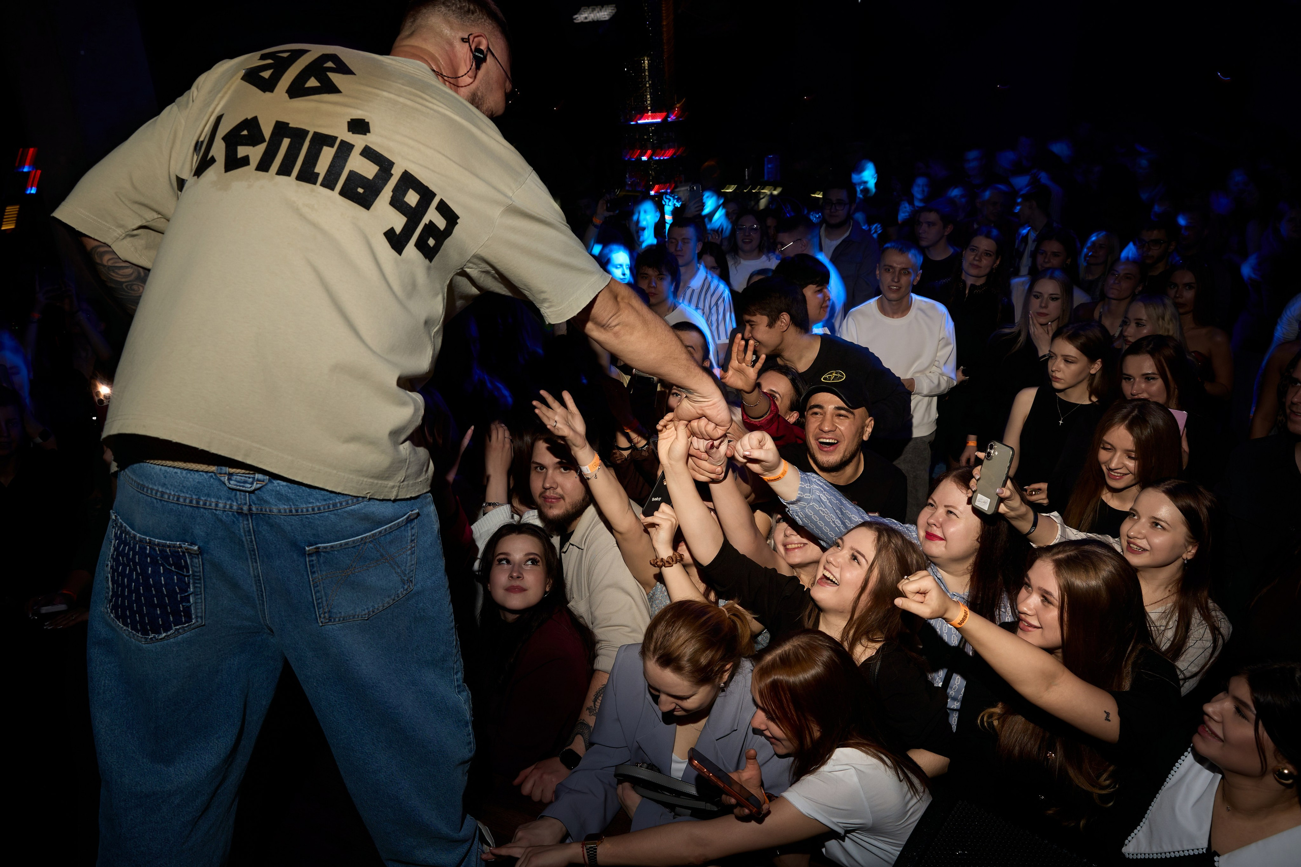 Концерт Зомба в Норильске в ночном клубе «Рублев». Свадебный и семейный фотограф в Ульяновске, Норильске, Казани — Орешина Елена