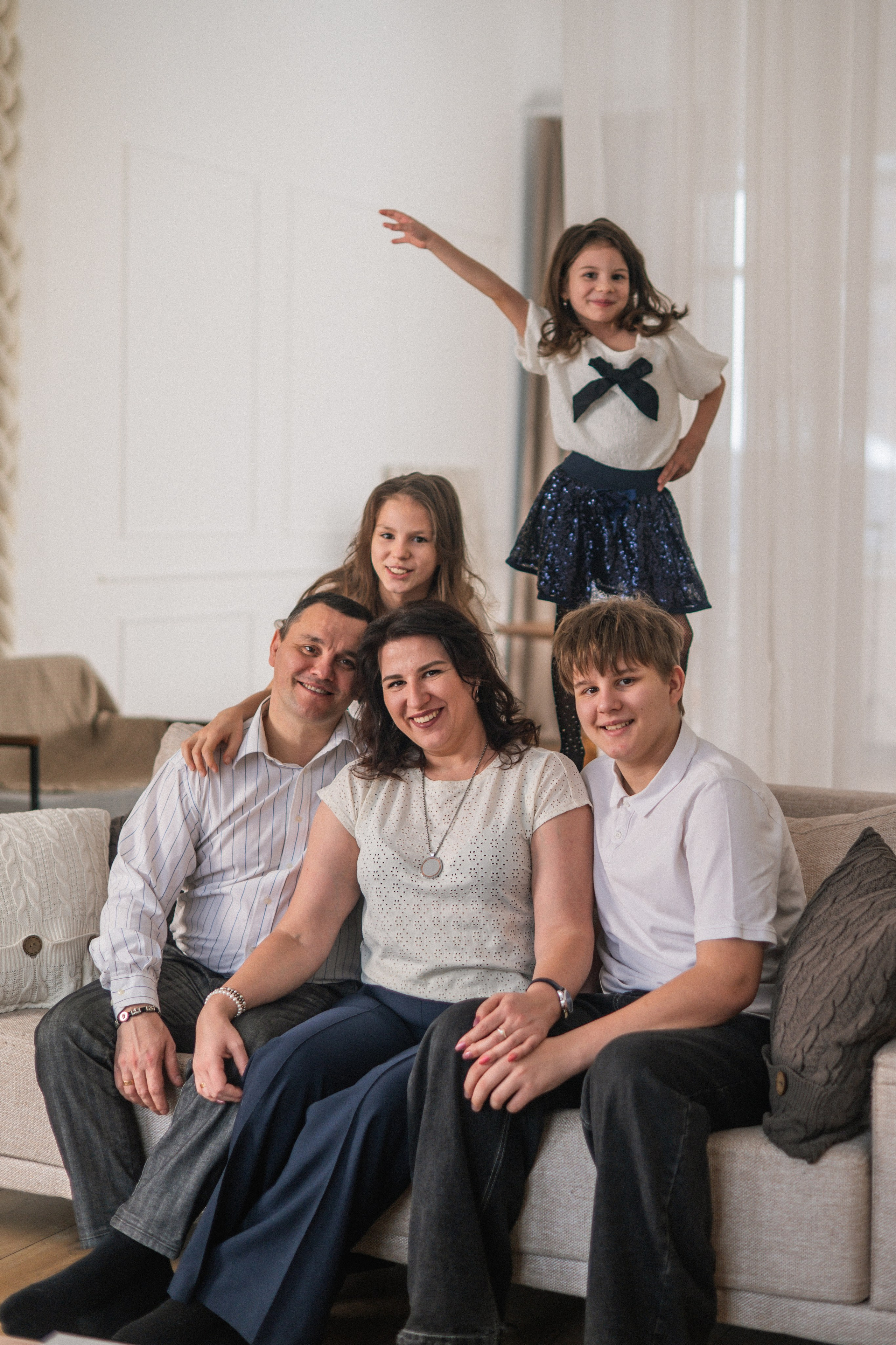 Семейная Фотосессия. Я Ольга Казанцева, фотографирую снимаю ваши киноистории и печатаю фото и цифровые портреты на холсте