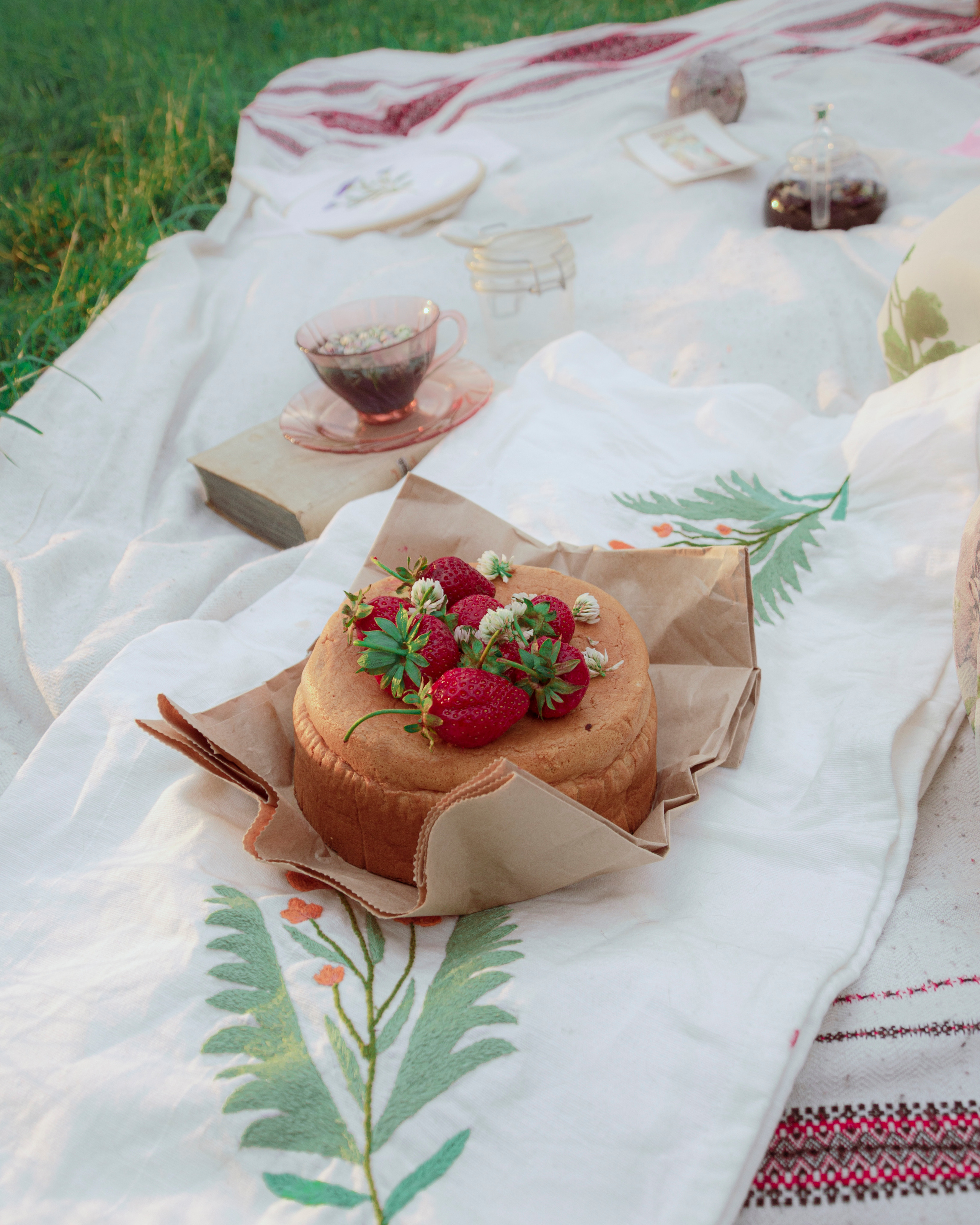 Cottage core picnic. Photographer Barcelona