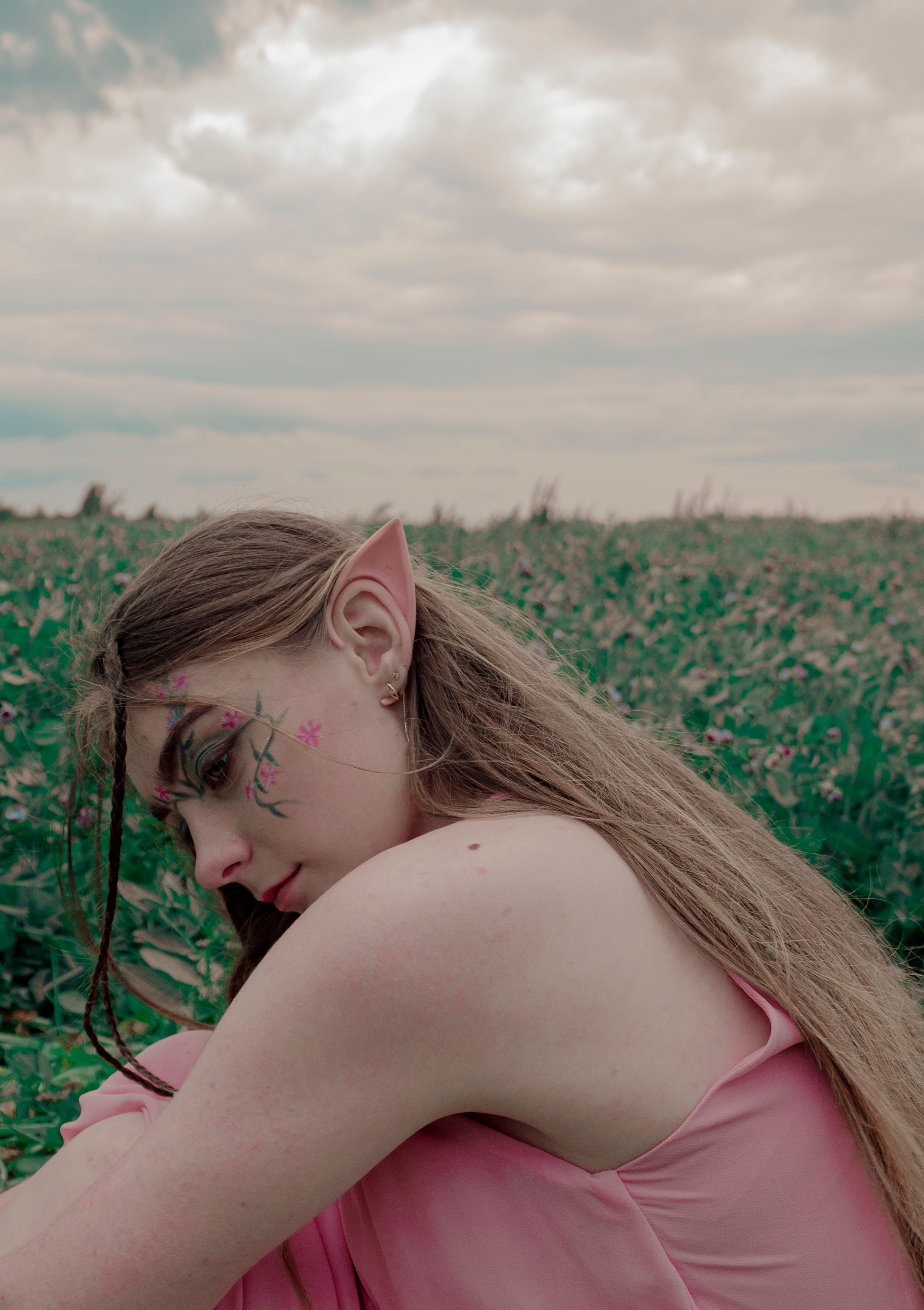 The elf whith the violin. Photographer Barcelona