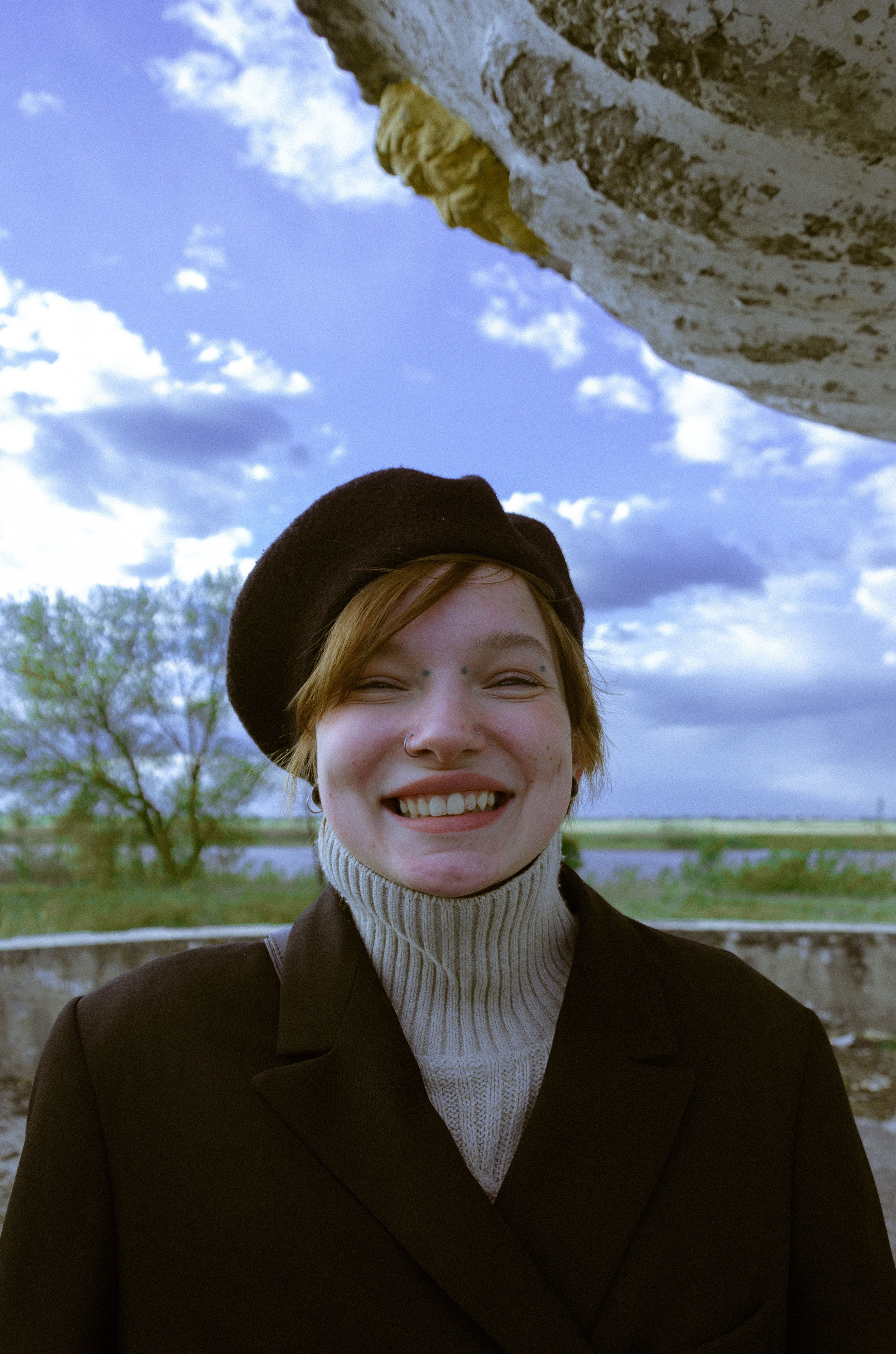 Mid 20's. Photographer Barcelona