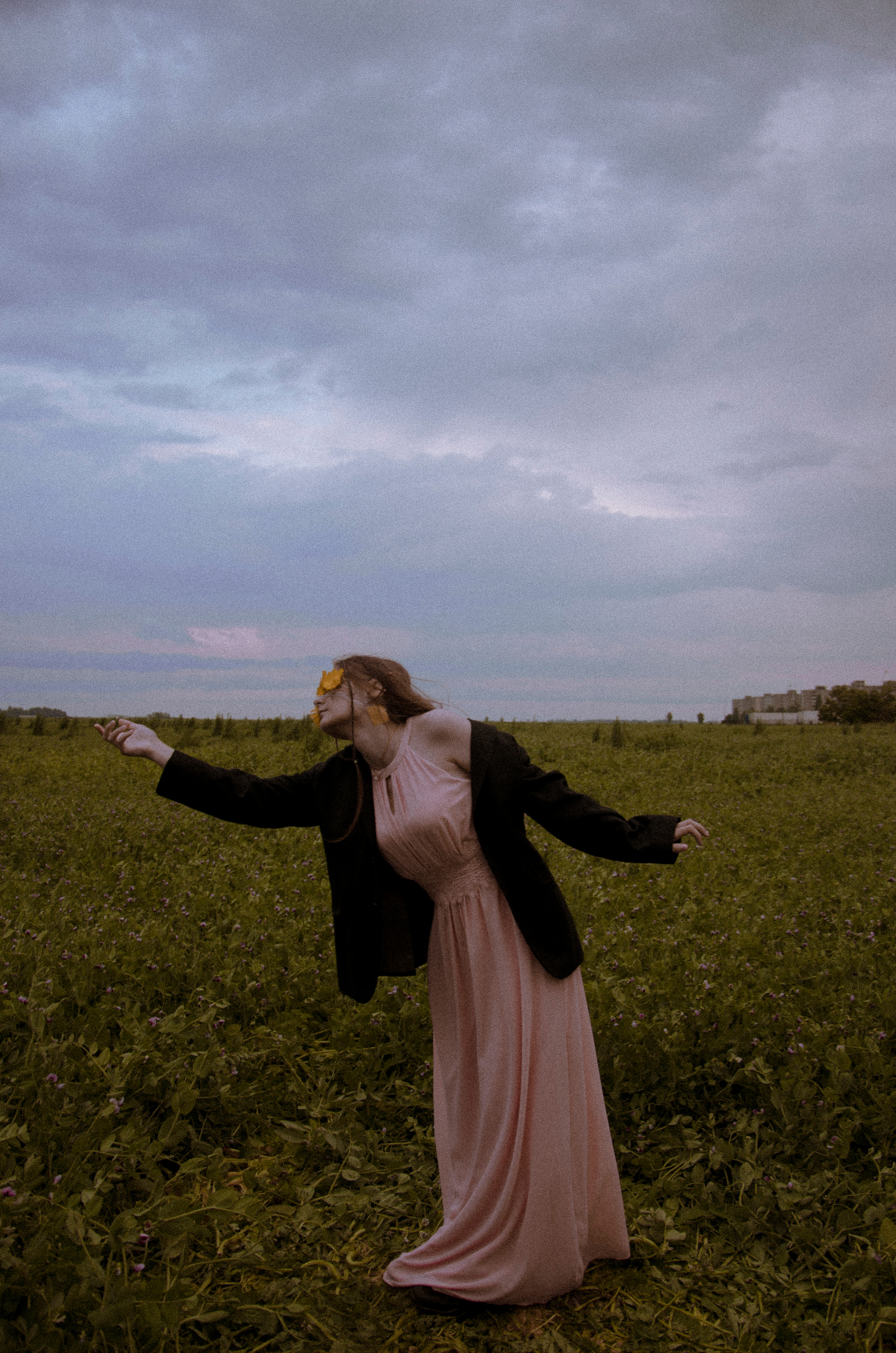 The elf whith the violin. Photographer Barcelona