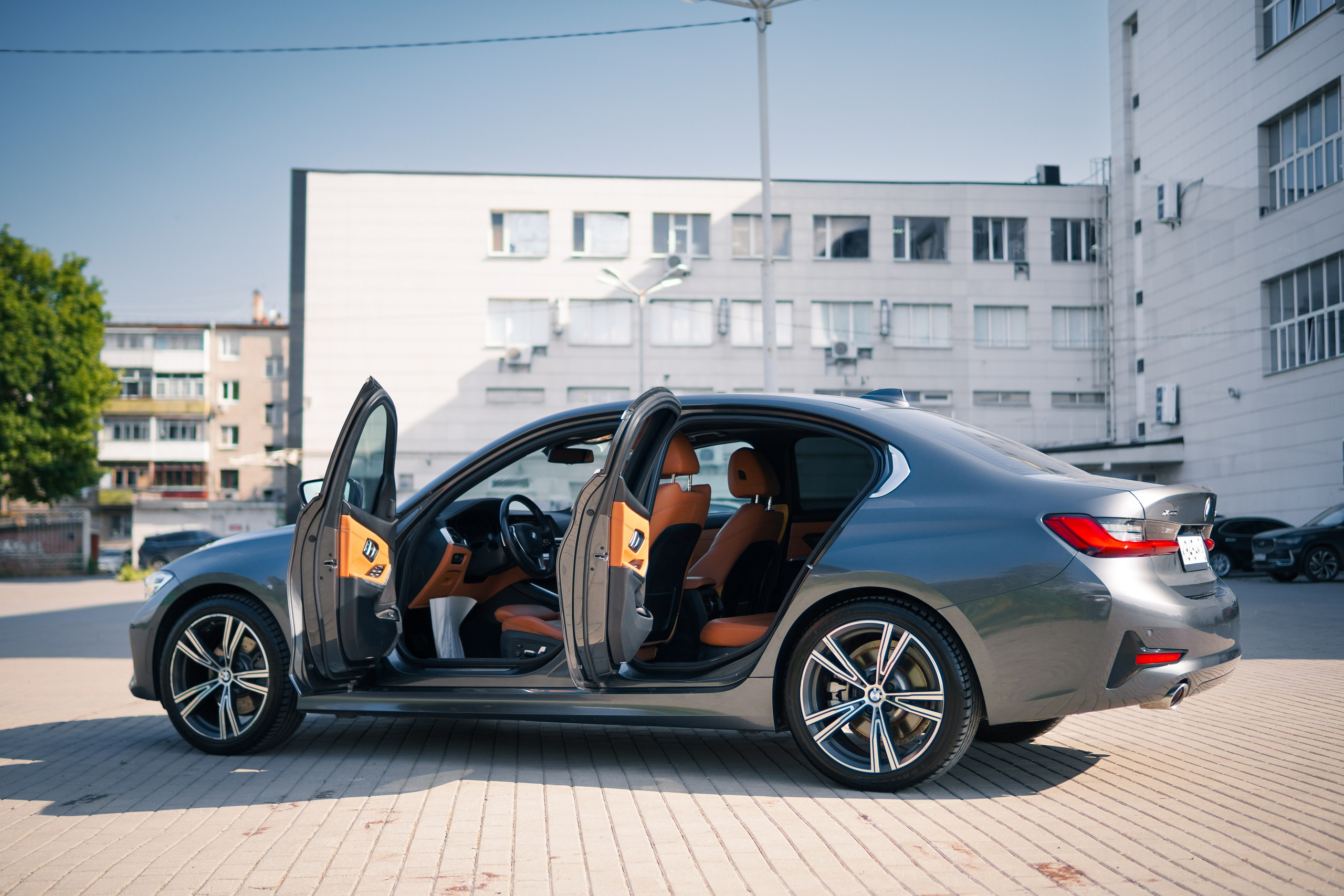 BMW 330i G20. AutoAlexArt