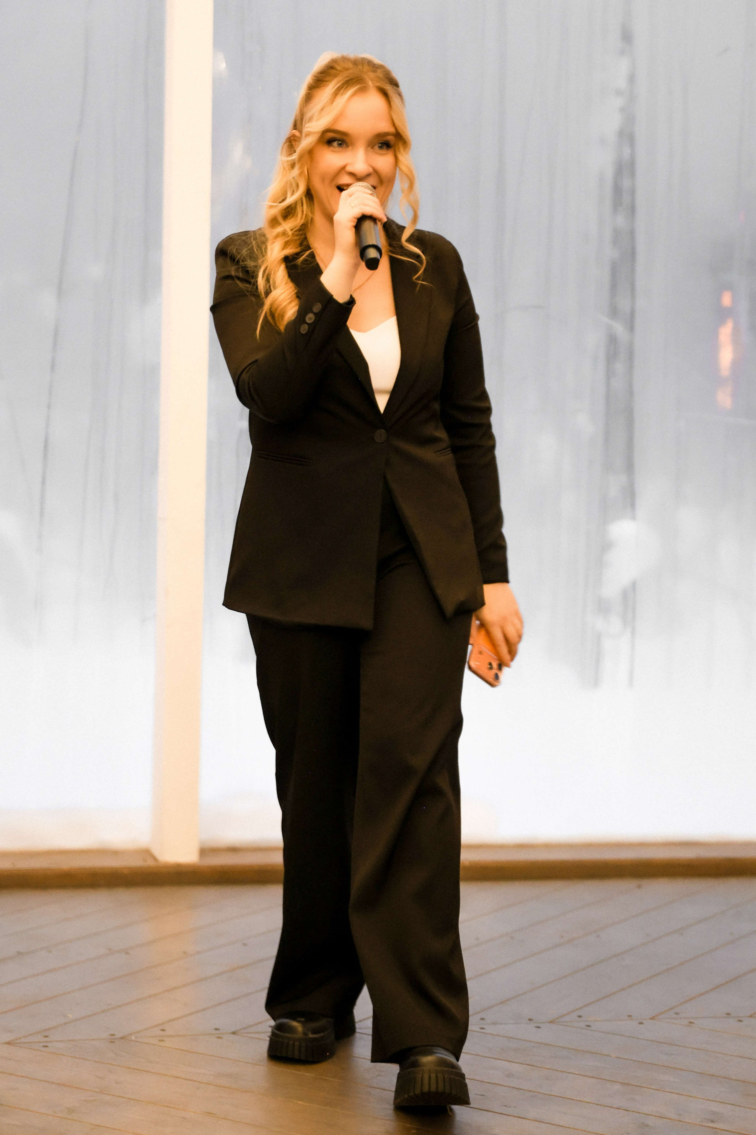 Елизавета. The EVL gallery