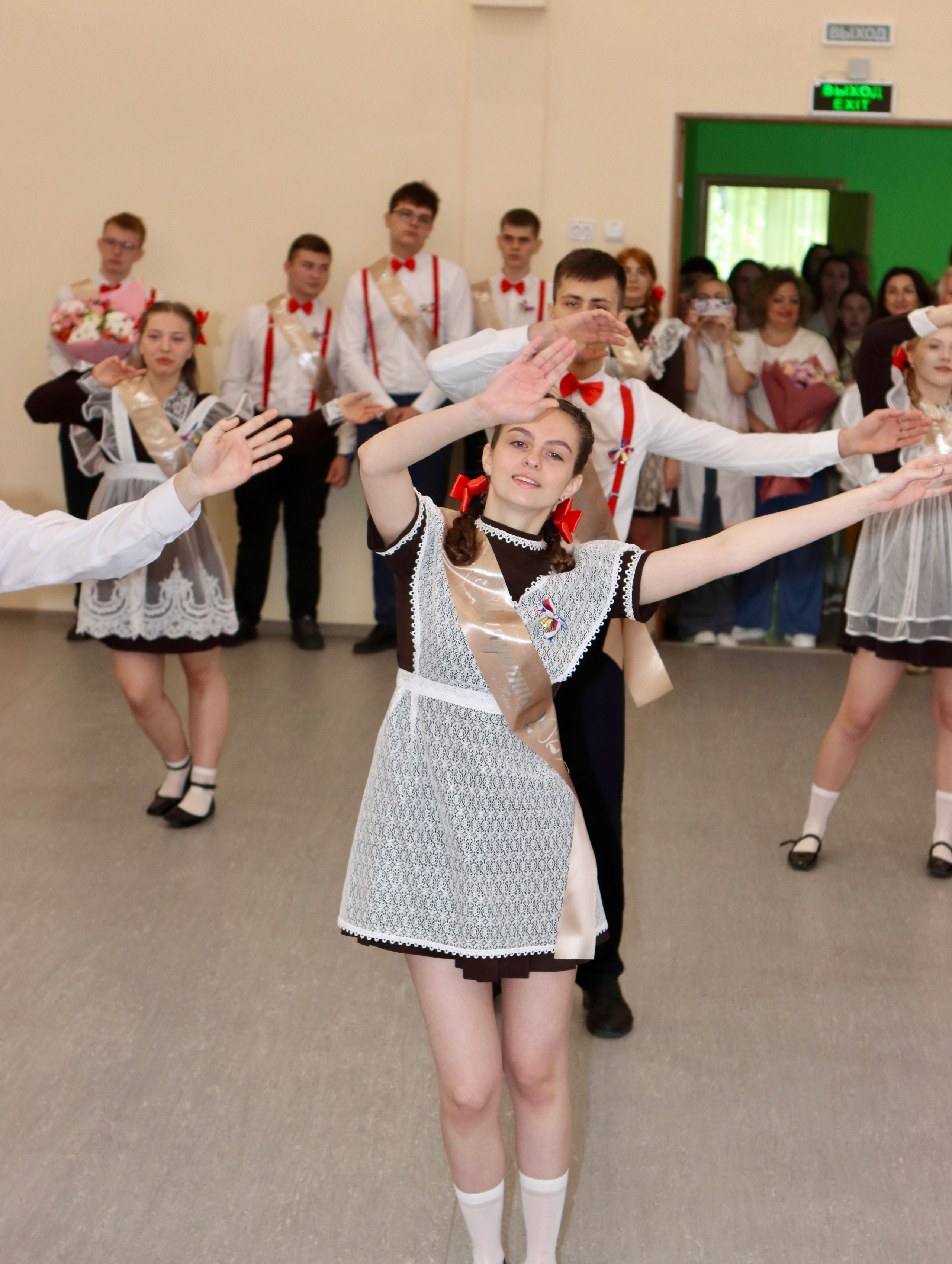Школьный выпускной. Фотограф в Курске Смирнов Евгений