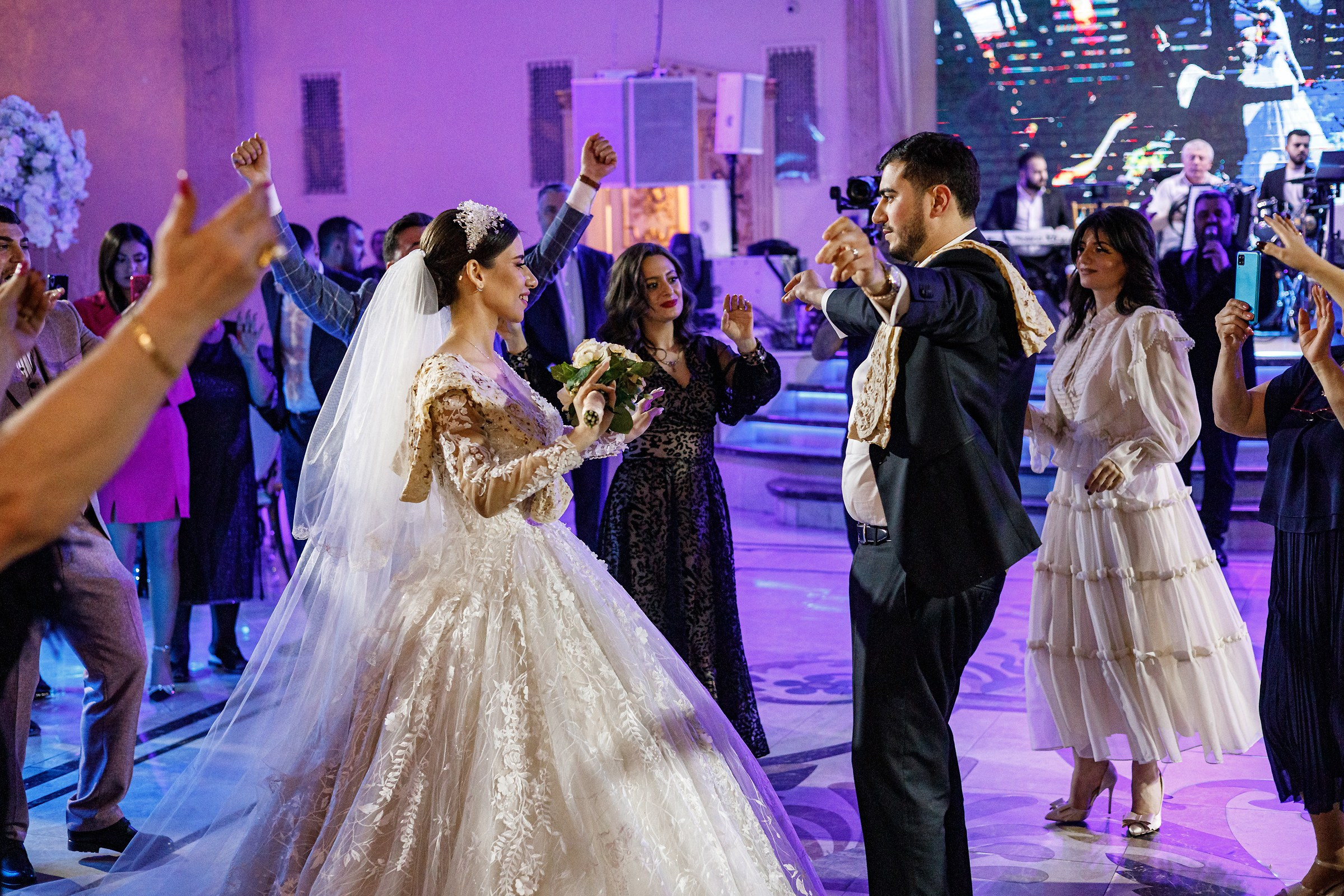 Карен и Анаит. Свадебные фотографы в Москве: Денис и Елена Пройдовы