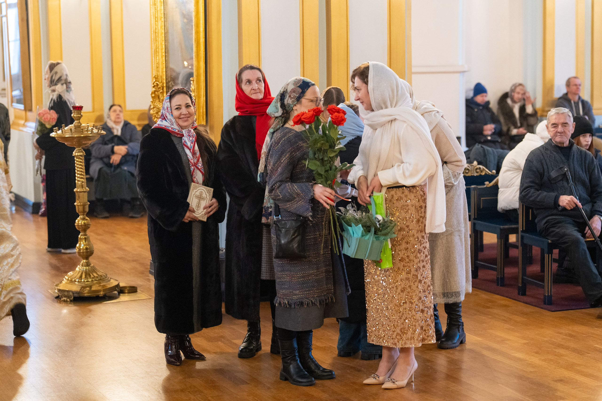 Неделя 30-я по Пятидесятнице, пред Рождеством Христовым, святых отец. Предпразднство Рождества Христова. Вмц. Анастасии Узорешительницы. НИКОЛО-БОГОЯВЛЕНСКИЙ МОРСКОЙ СОБОР