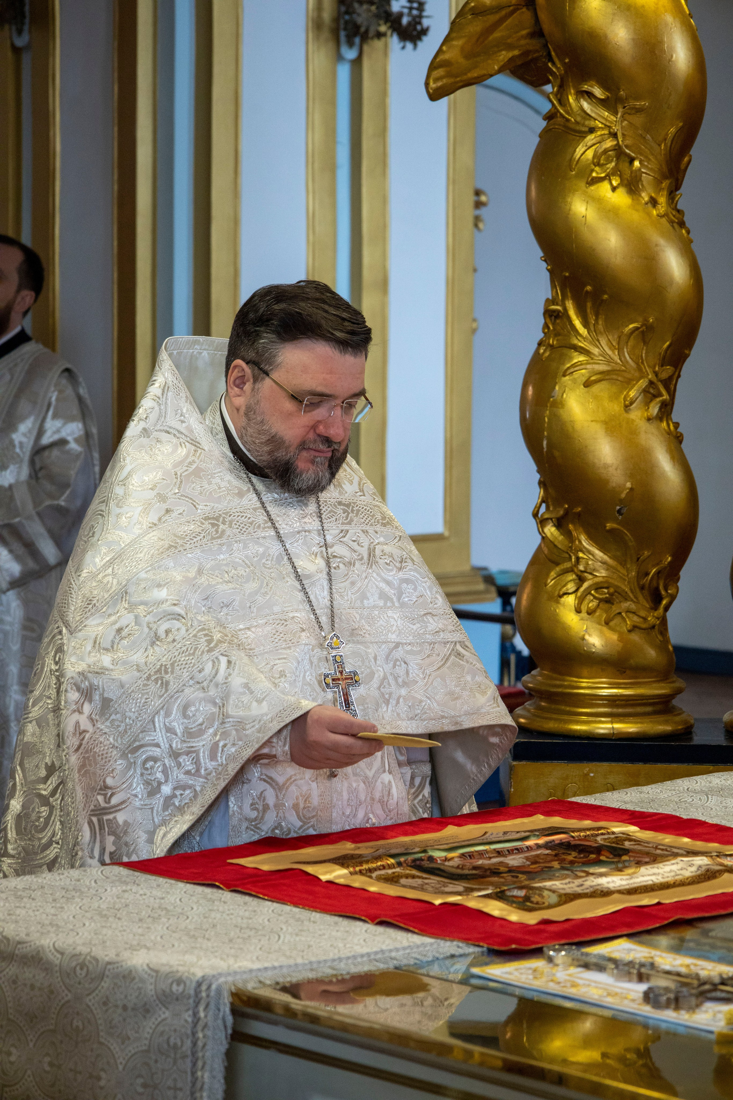 ВЕЛИКАЯ СУББОТА. НИКОЛО-БОГОЯВЛЕНСКИЙ МОРСКОЙ СОБОР