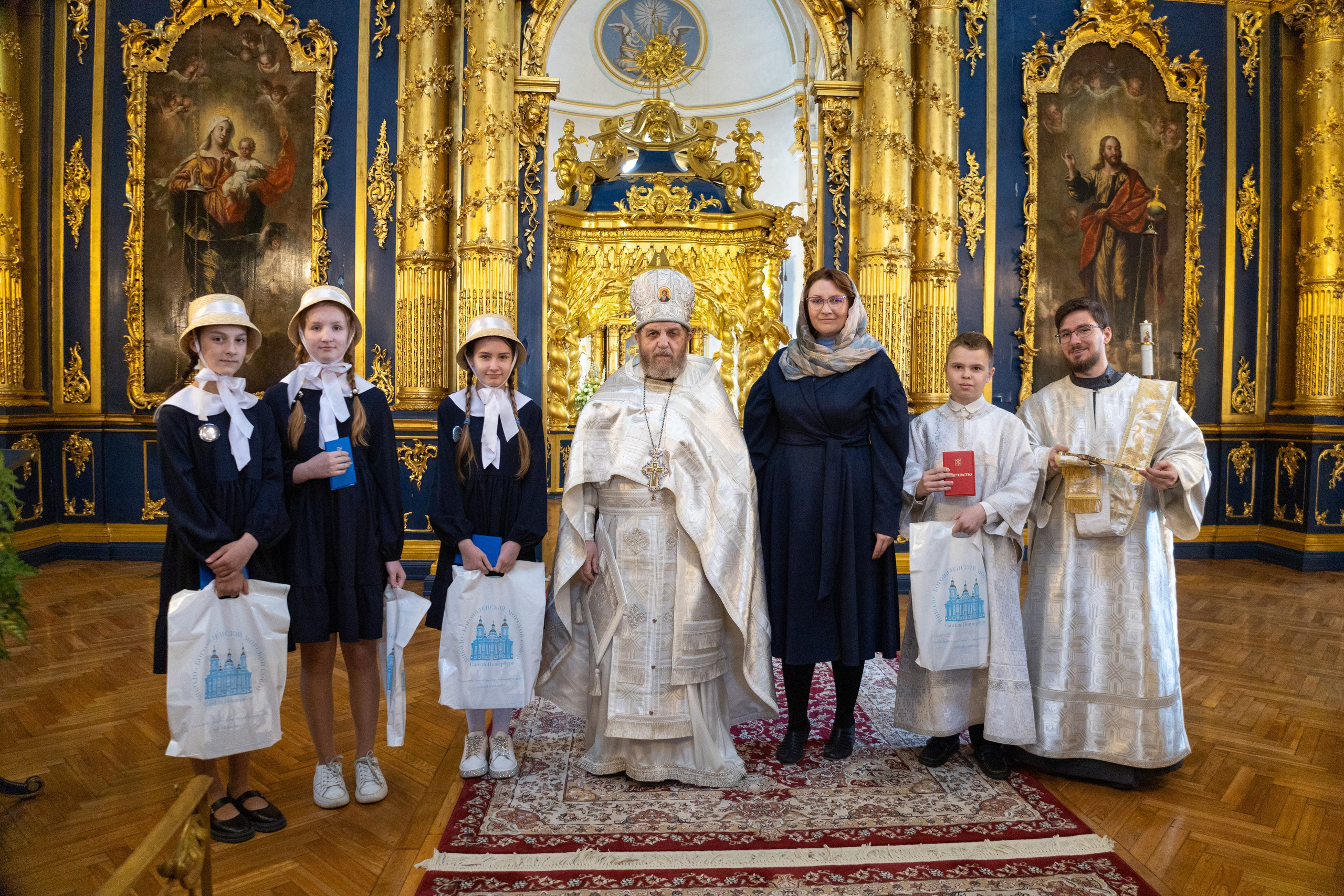 ВОСКРЕСНАЯ ШКОЛА НИКОЛО-БОГОЯВЛЕНСКОГО МОРСКОГО. НИКОЛО-БОГОЯВЛЕНСКИЙ МОРСКОЙ СОБОР