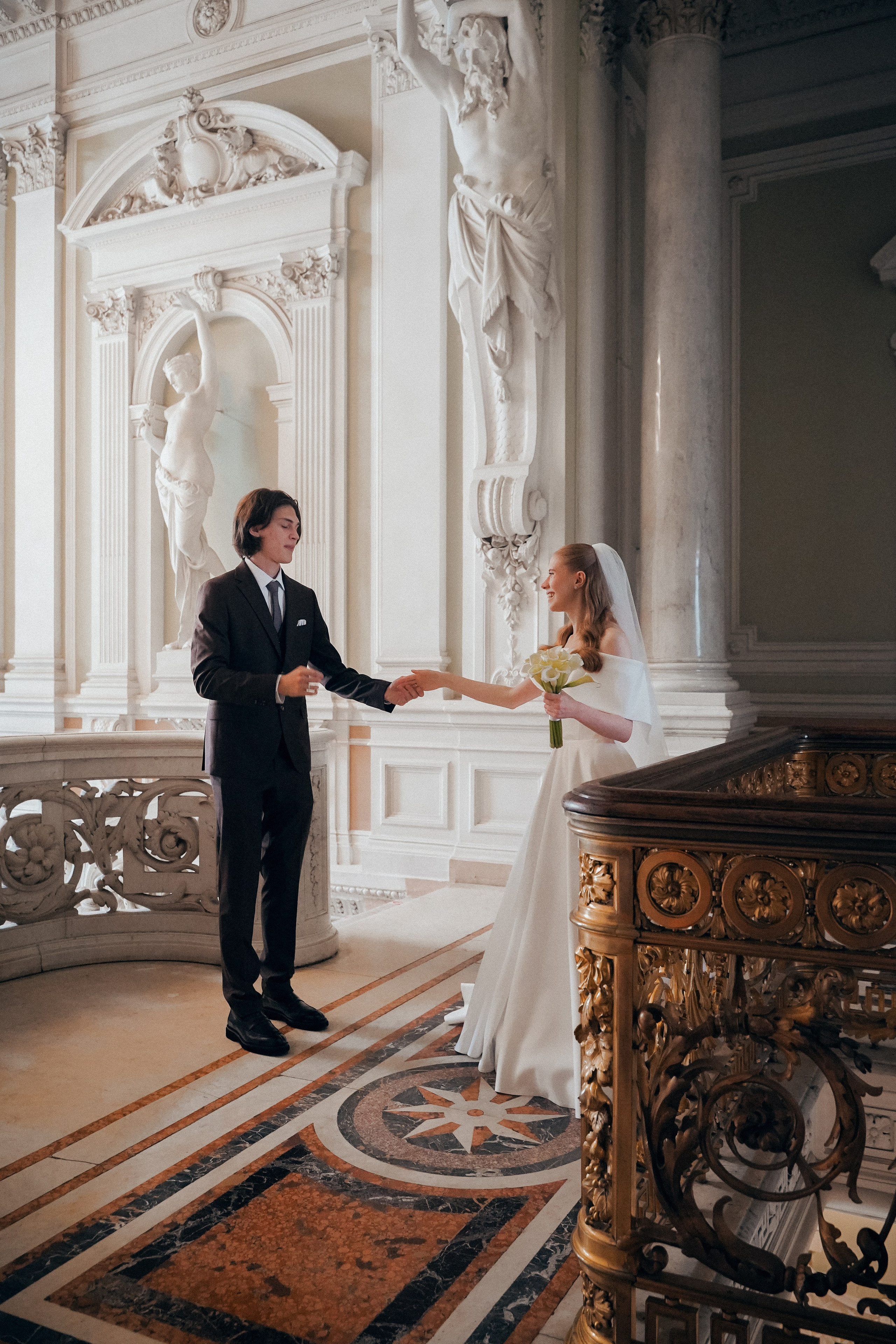 Свадебная фотосессия во Дворце бракосочетания № 1. Professional photoartist in St. Petersburg (wedding, reportage, portrait, model book, love story) Alexander Shvedov