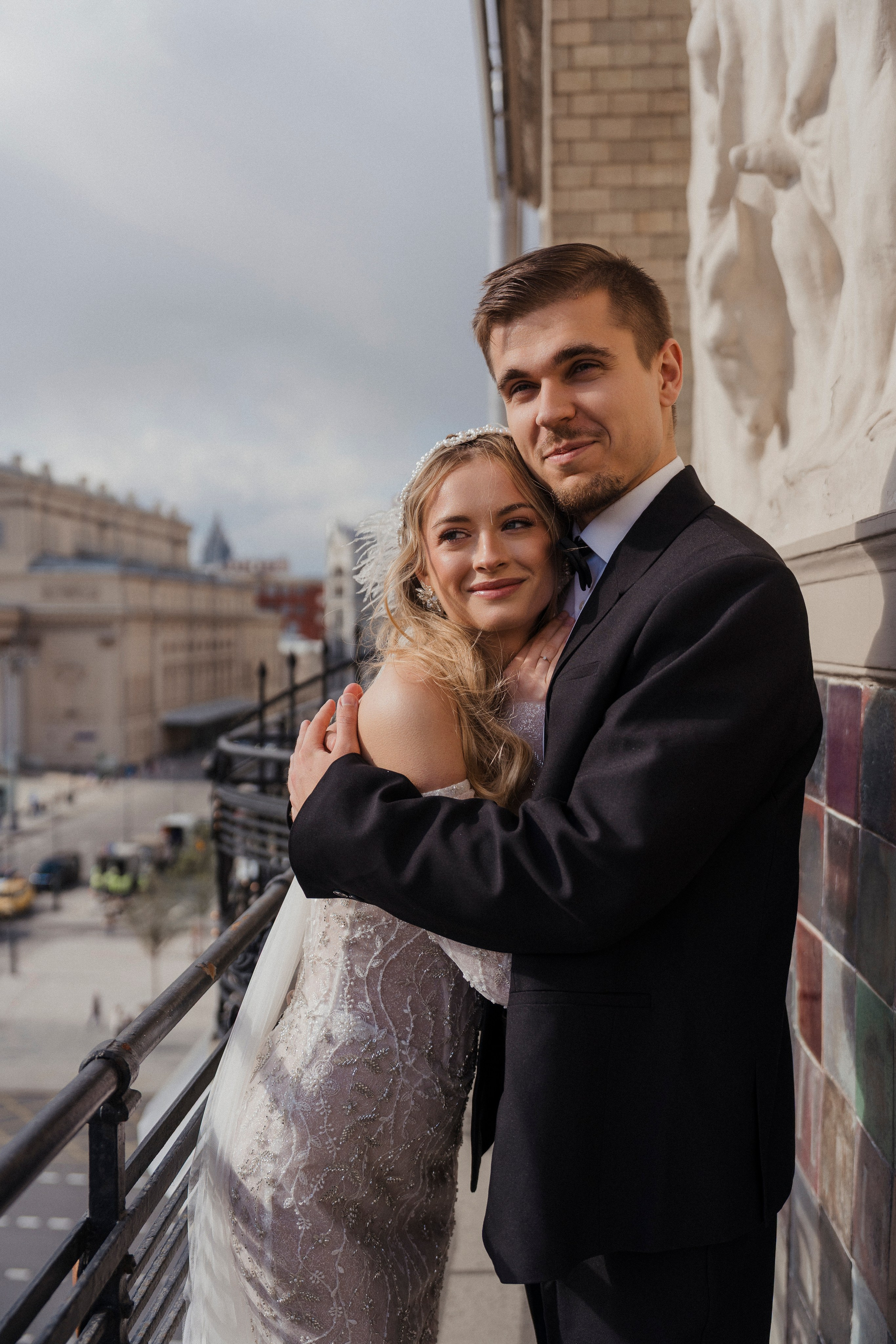 Свадебная фотосессия в отеле Метрополь. Свадебный фотограф в Москве Анна Полушина