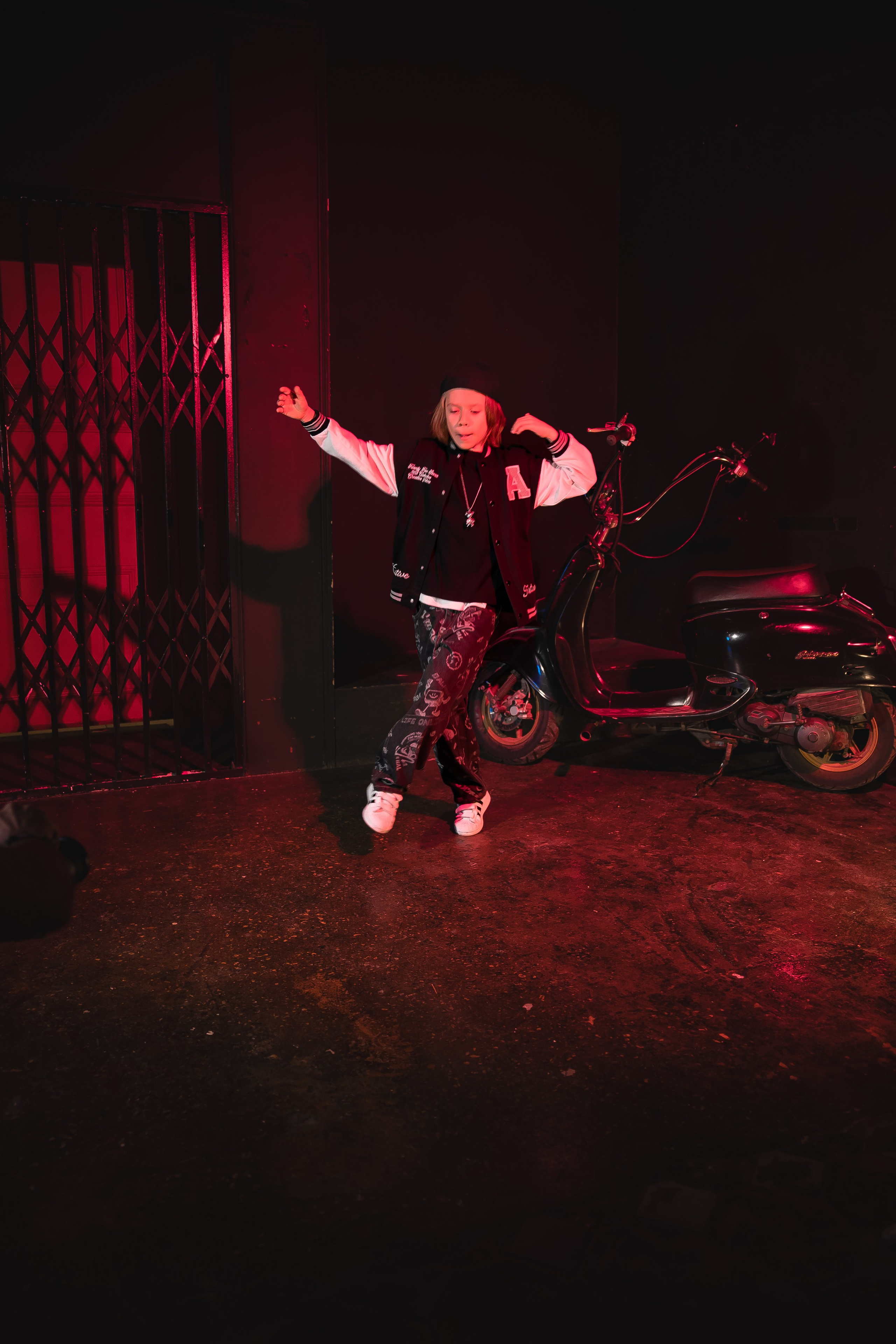 ГЛЕБ бекстейдж. Я фотограф из Москвы к Вашим услугам