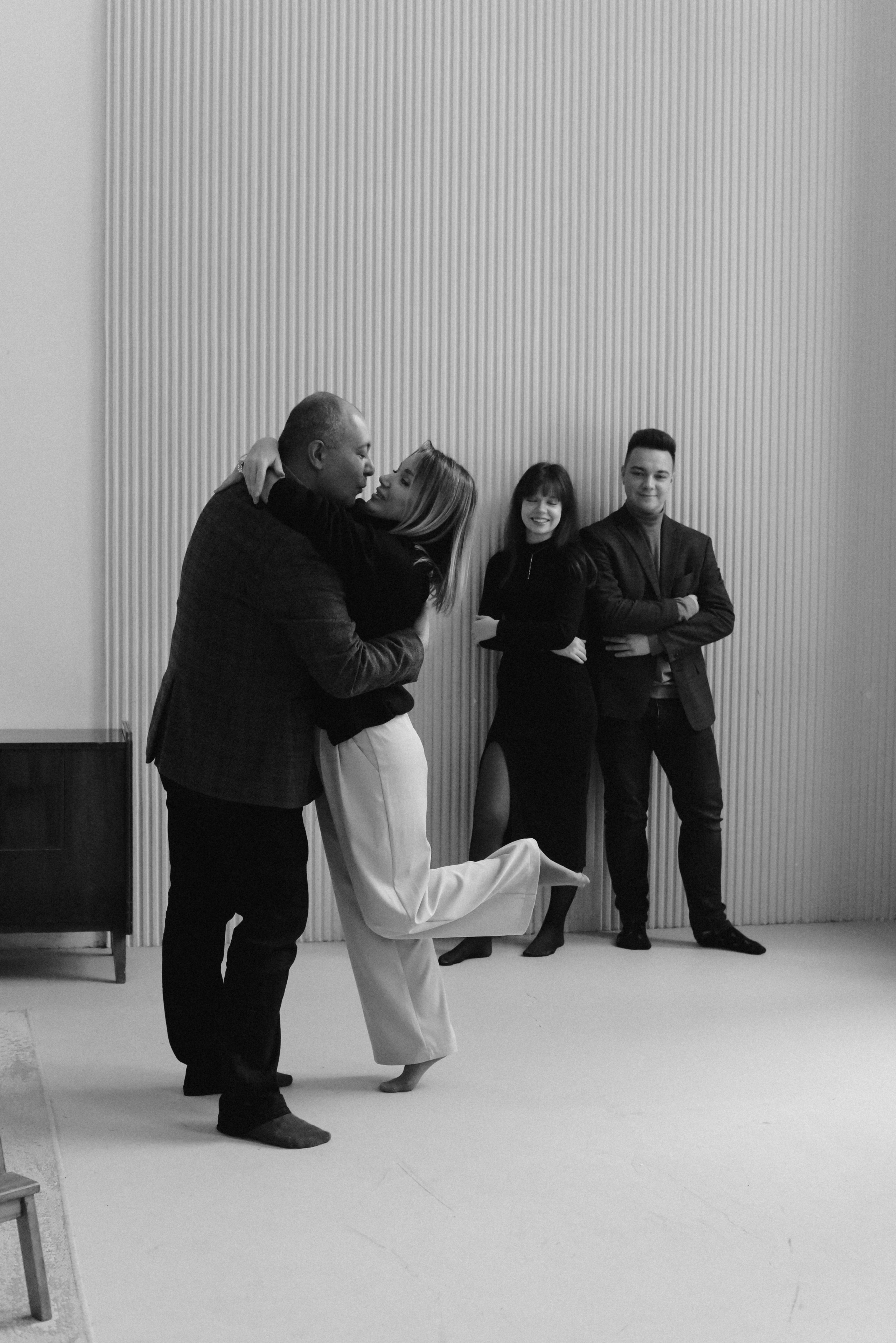 Молодые родители и взрослые дети. Фотограф Лола Волна, город Москва