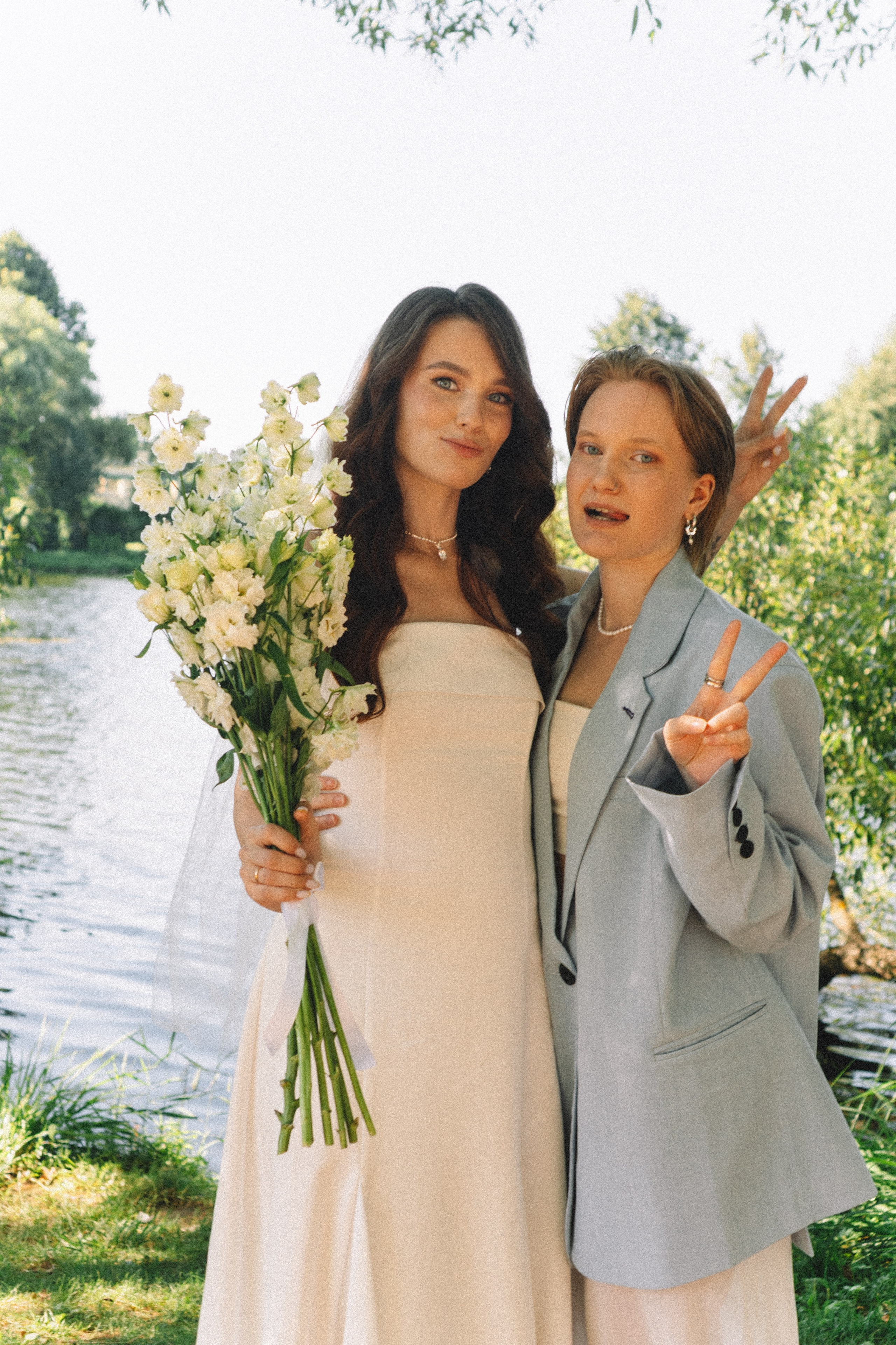 СВАДЕБНАЯ СЬЕМКА В ПЕТЕРГОФЕ И СЬЕМКА РЕПОРТАЖА В ЗАГСЕ ПЕТЕРГОФА. Профессиональный фотограф, Санкт-Петербург — Виктория Богомолова