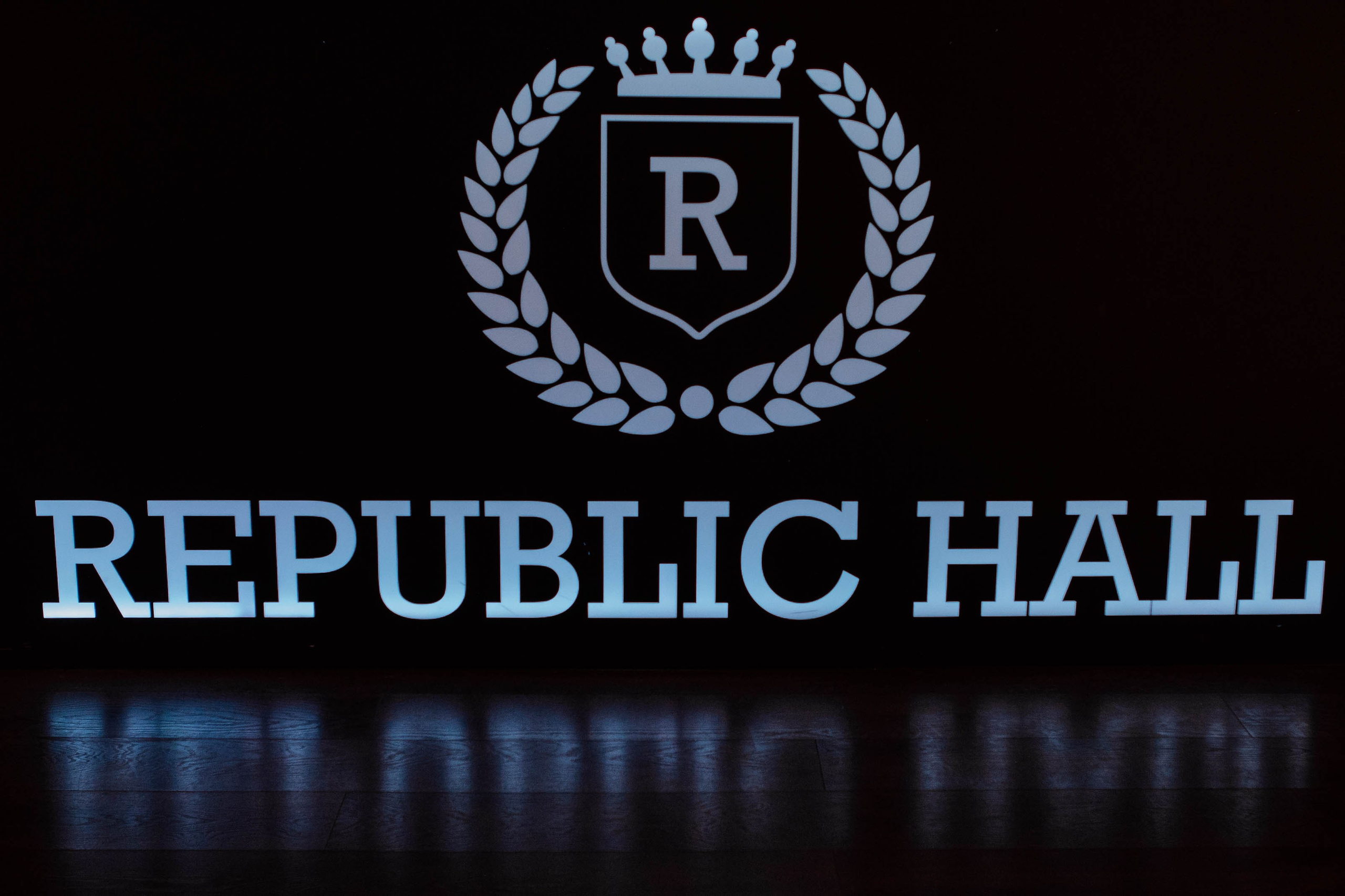 ЖЕНЩИНА ГОДА / BLOGGER PARTY 2025. Репортажный фотограф Москва (детские праздники, квизы, концерты, дни рождения, свадьбы)