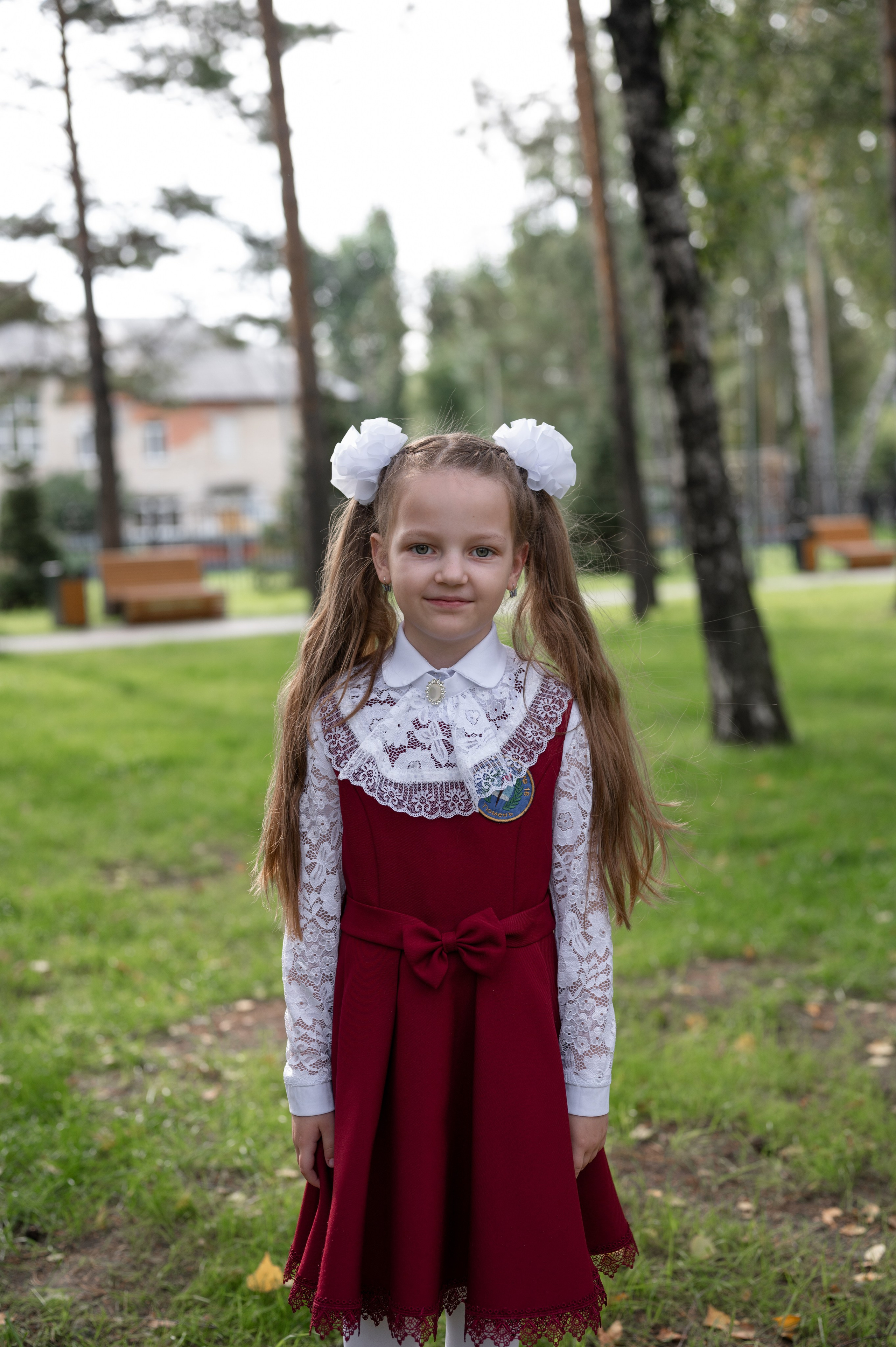 1 сентября 16 гимназия 2 класс (линейка + в классе+ на улице). Фотограф новорожденных, семейный детский в Тюмени Татьяна Морозова