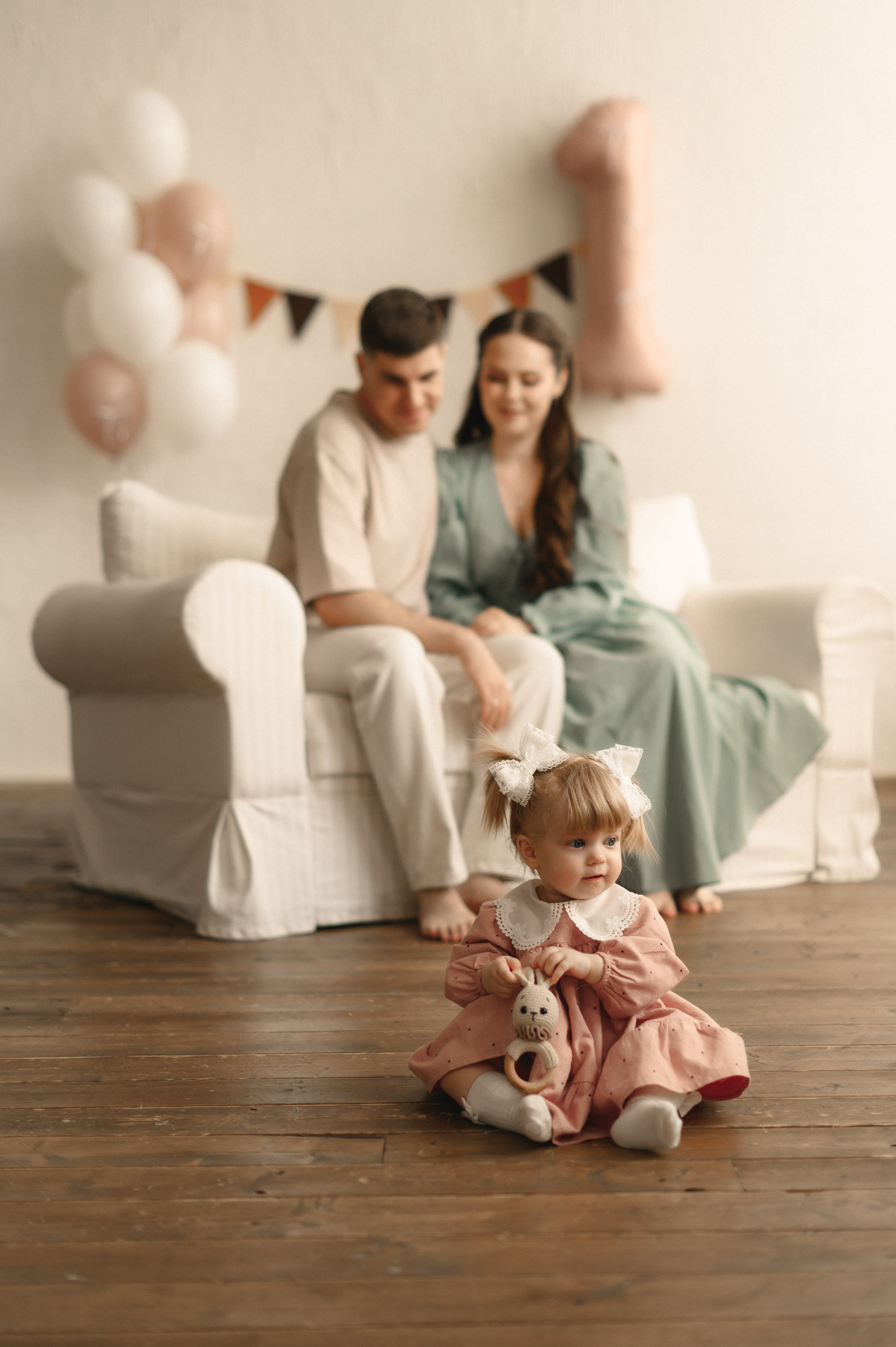 Годик Аделине. Студийная съёмка. Семейный фотограф в г. Ставрополь, Сорокина Мария