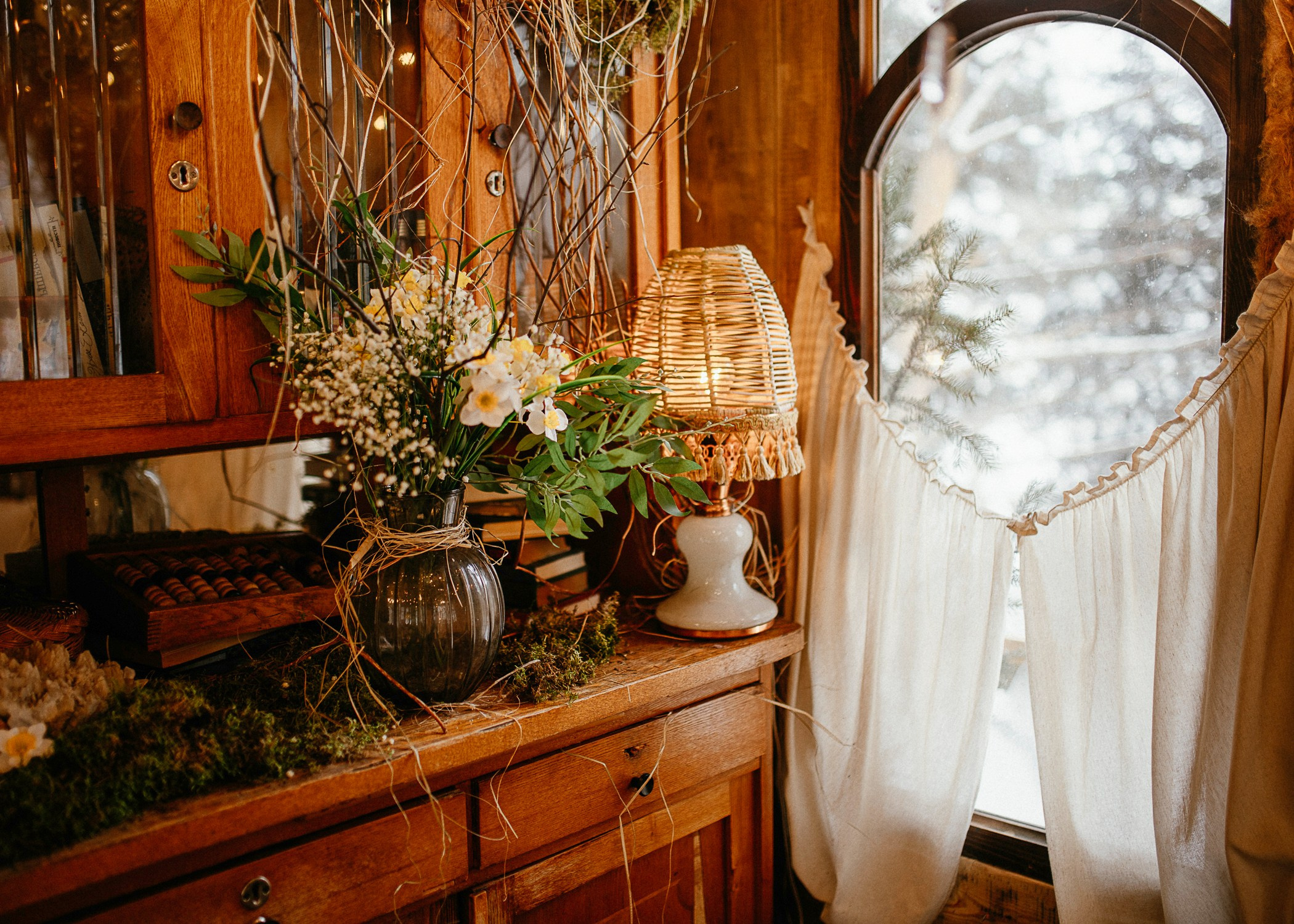 Домик на Дереве с Сеновалом — Локация в стиле Бохо/Прованс для волшебных фотосессий в Екатеринбурге. Фотостудия «Зачарованный Сад» в 20 минутах от центра Екатеринбурга