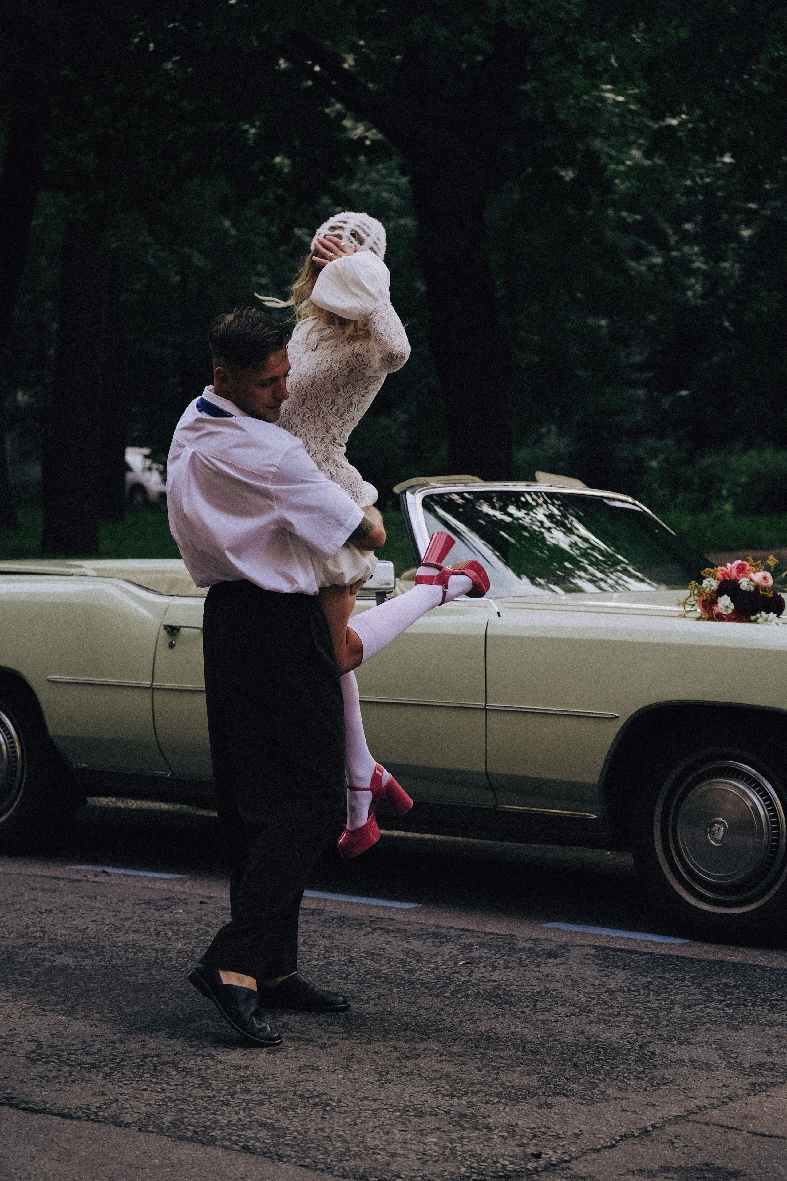 СВАДЕБНАЯ СЬЕМКА С КАБРИОЛЕТОМ В САНТК-ПЕТЕРБУРГЕ НА ПЕТРОГРАДКЕ В ОТЕЛЕ ПАНОРАМИКА. Профессиональный фотограф, Санкт-Петербург — Виктория Богомолова