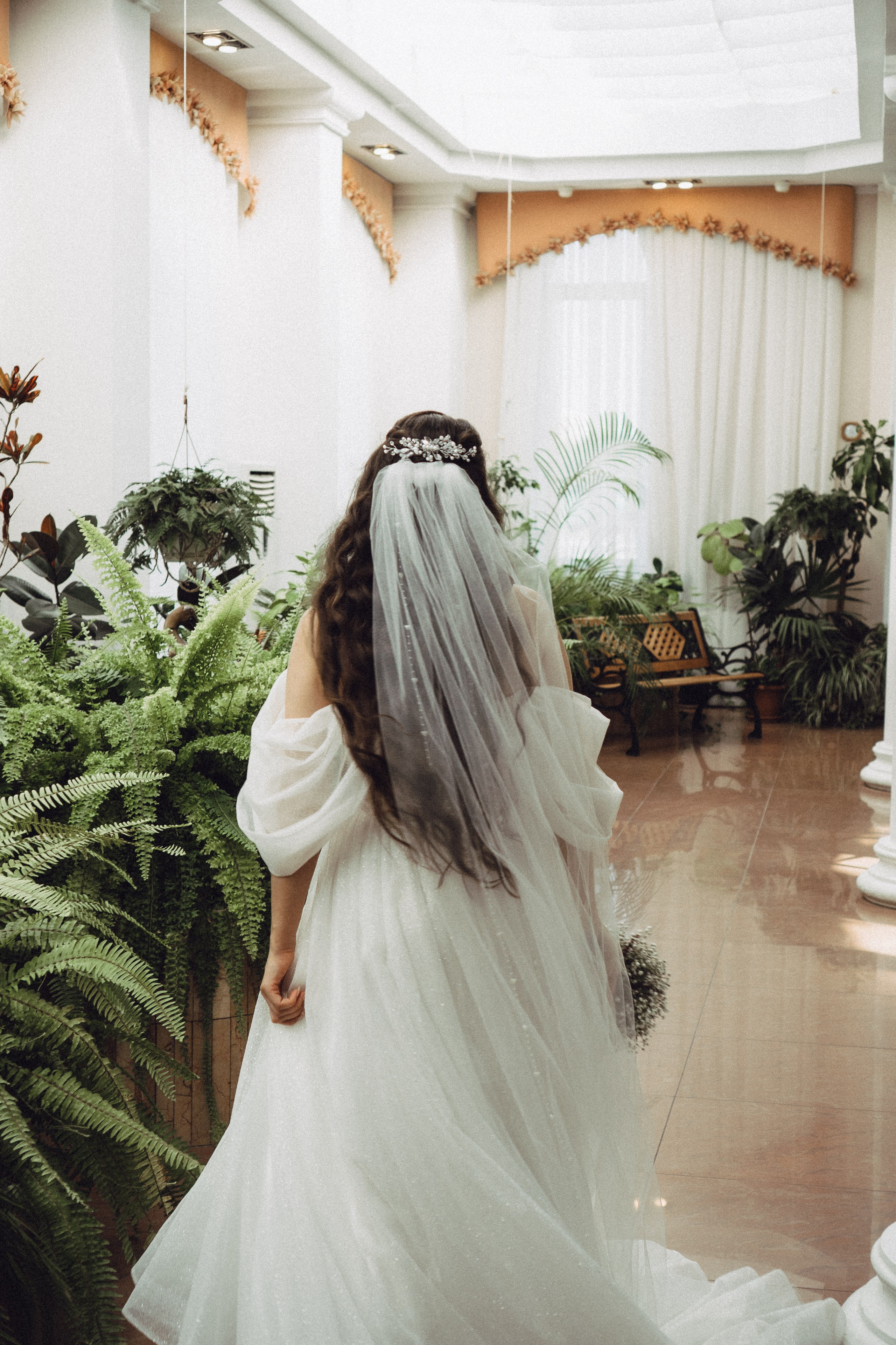 СВАДЕБНАЯ СЬЕМК В ПАРКЕ 300-ЛЕТИЯ. Профессиональный фотограф, Санкт-Петербург — Виктория Богомолова