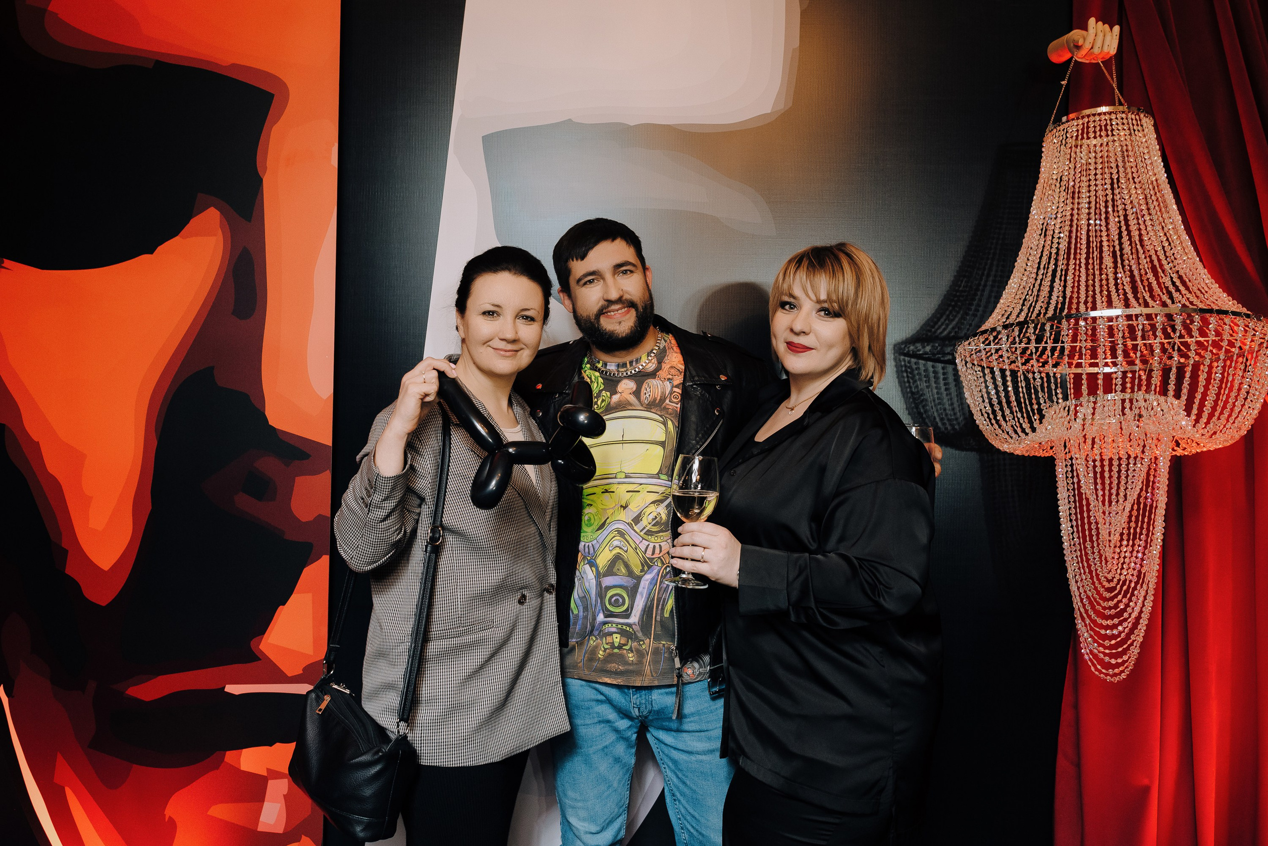 СПЕКТАКЛЬ «ВОЛШЕБНЫЕ ОЧКИ» ОПТИК-ЦЕНТР. Репортажный фотограф Зуев Роман г. Челябинск