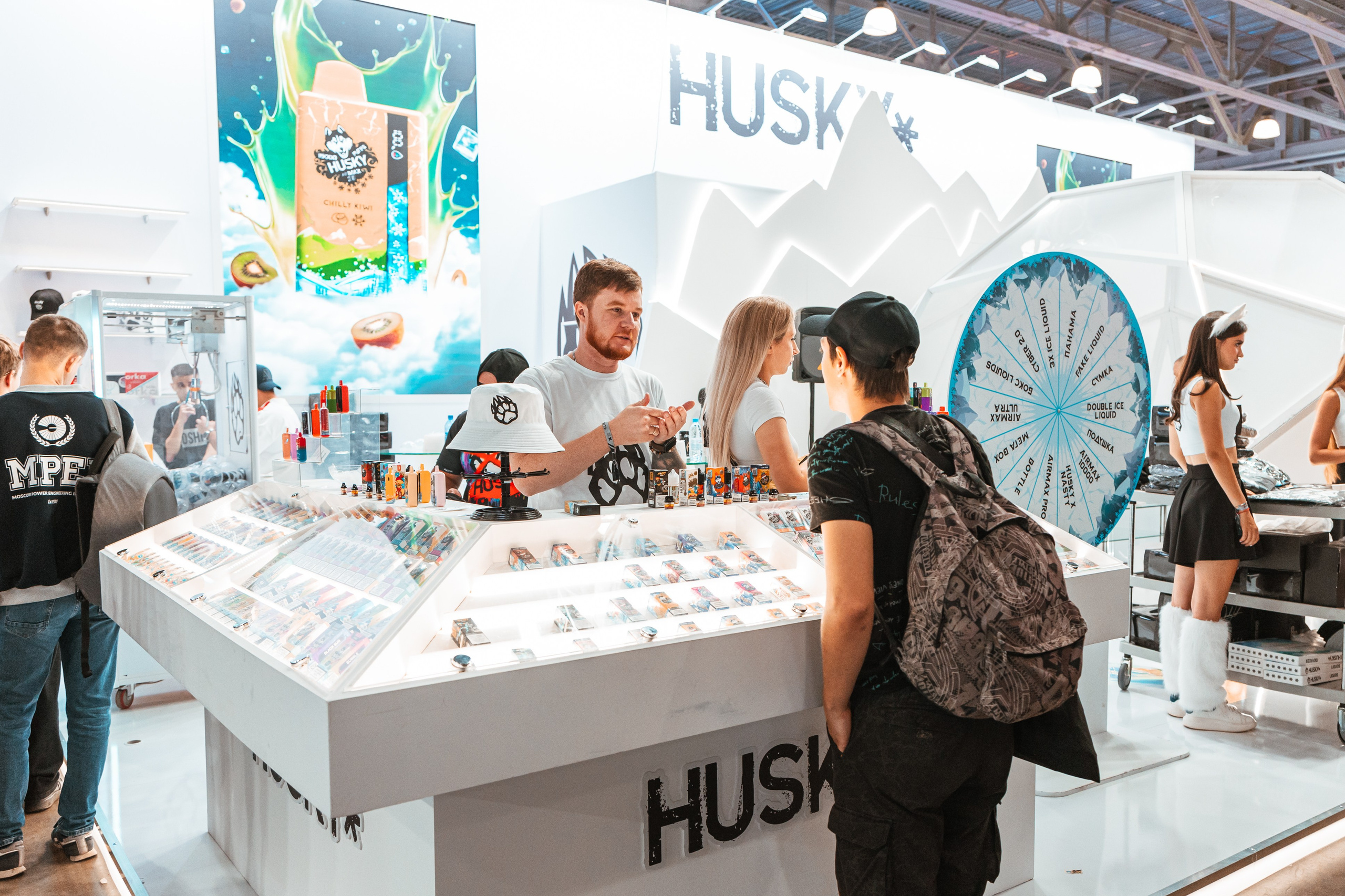 VAPE CLUB SHOW 2025 Крокус Экспо. Фотограф в Москве Дмитрий Емельянов