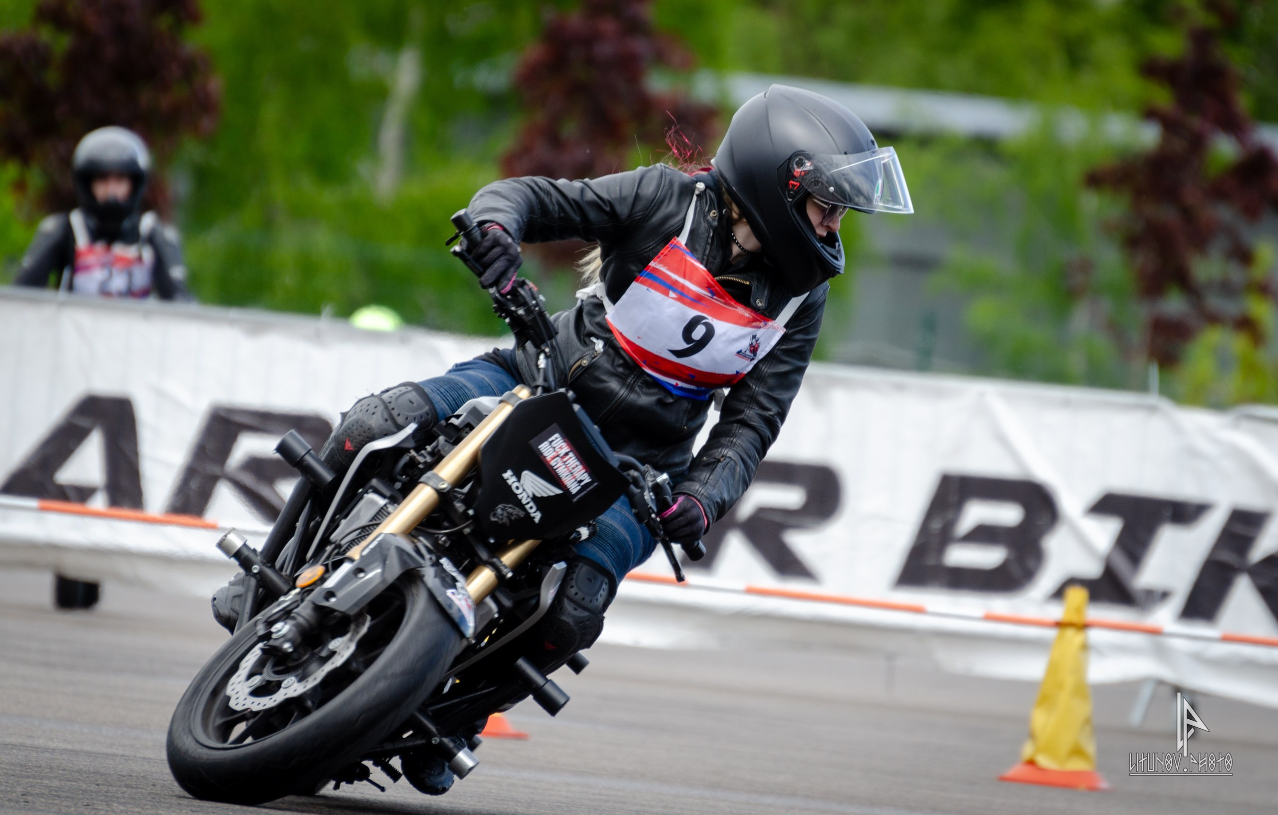 Мотоджимхана. Спортивный и репортажный фотограф Дмитрий Литунов Москва