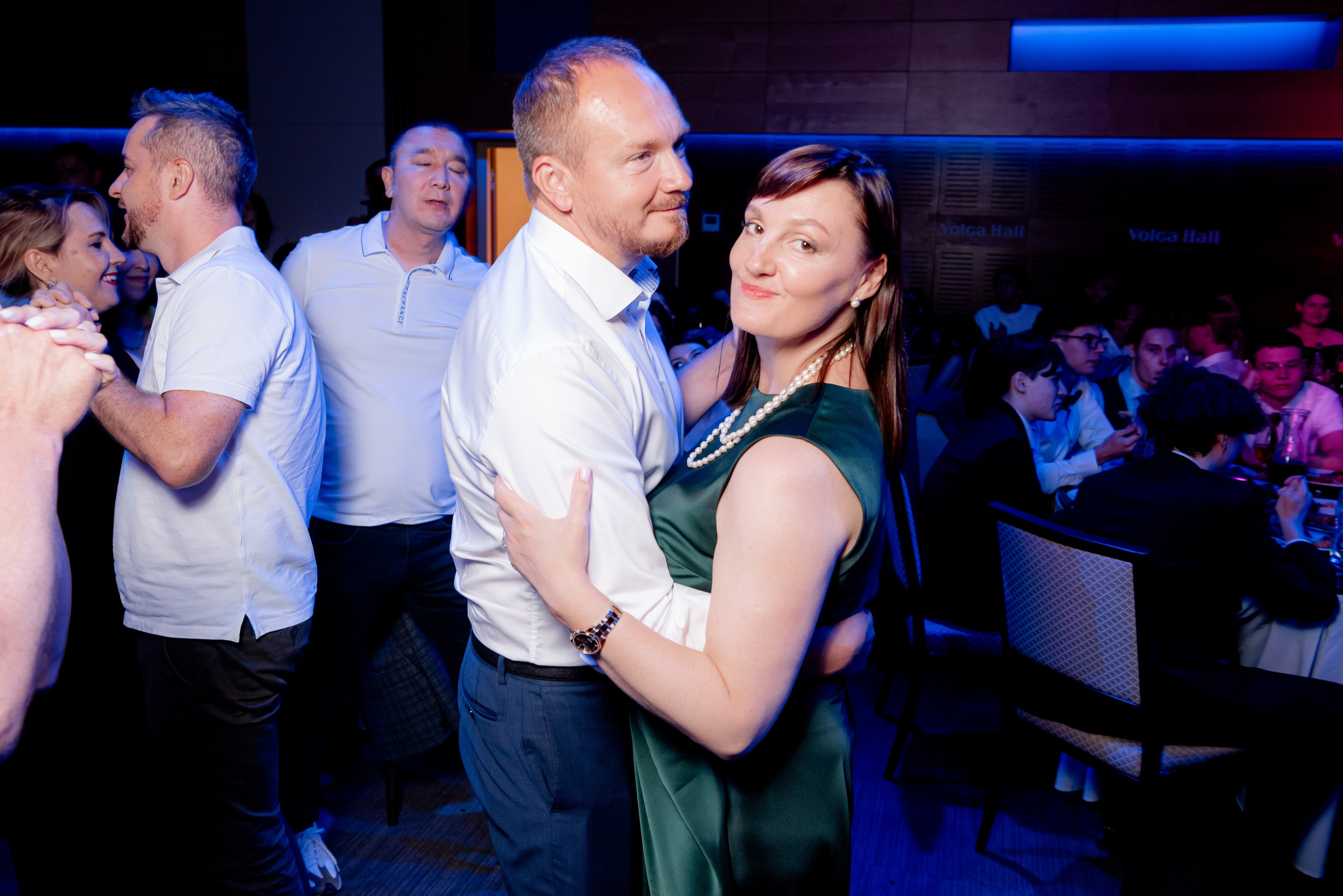 5 Лицей. Вручение и Банкет. Музкомедия и Сити Холл. Фотограф в Волгограде и Волжском Александр Горбань