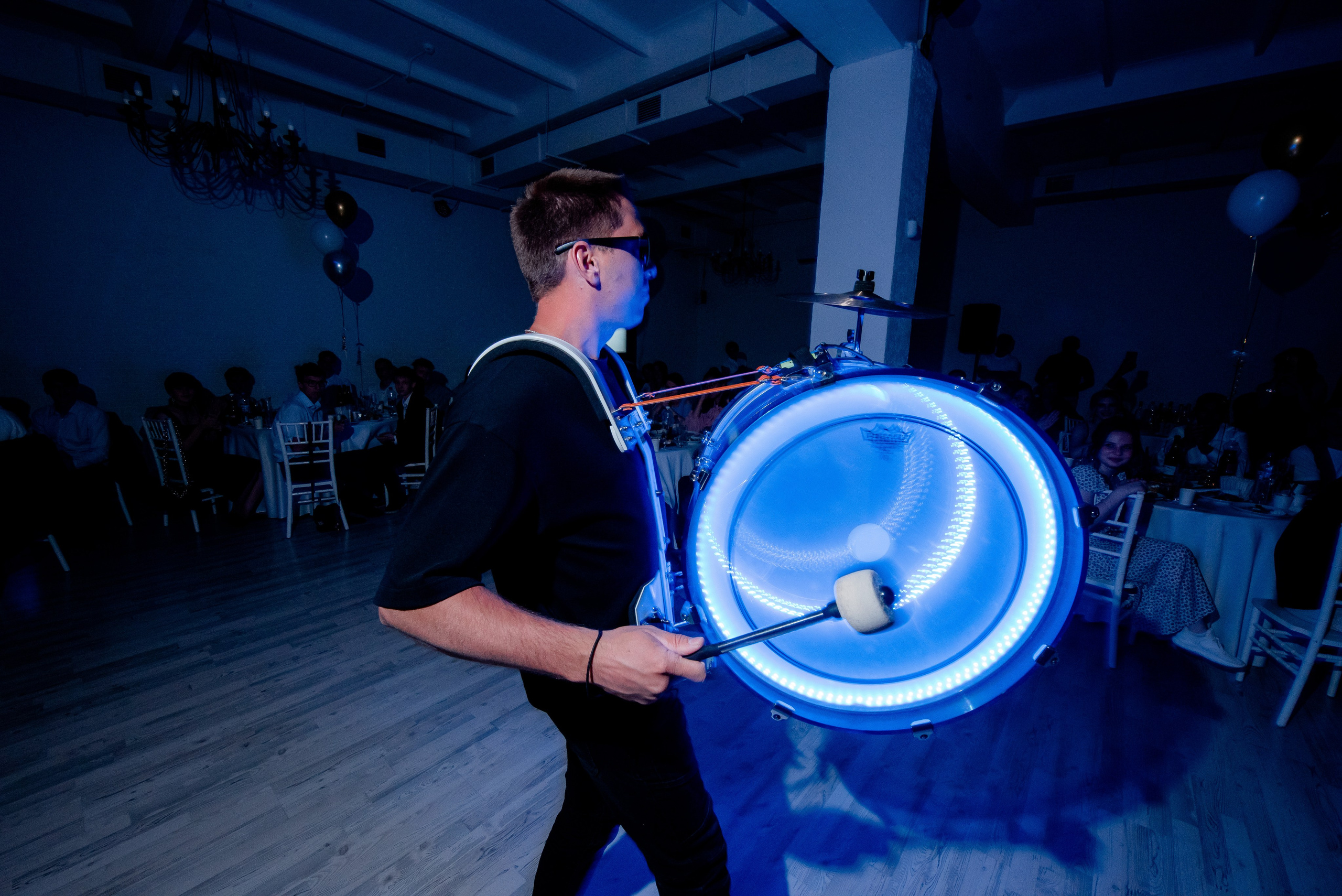 30 Школа. Вручение и Банкет. ДК Юбилейный и Банхоф. Фотограф в Волгограде и Волжском Александр Горбань