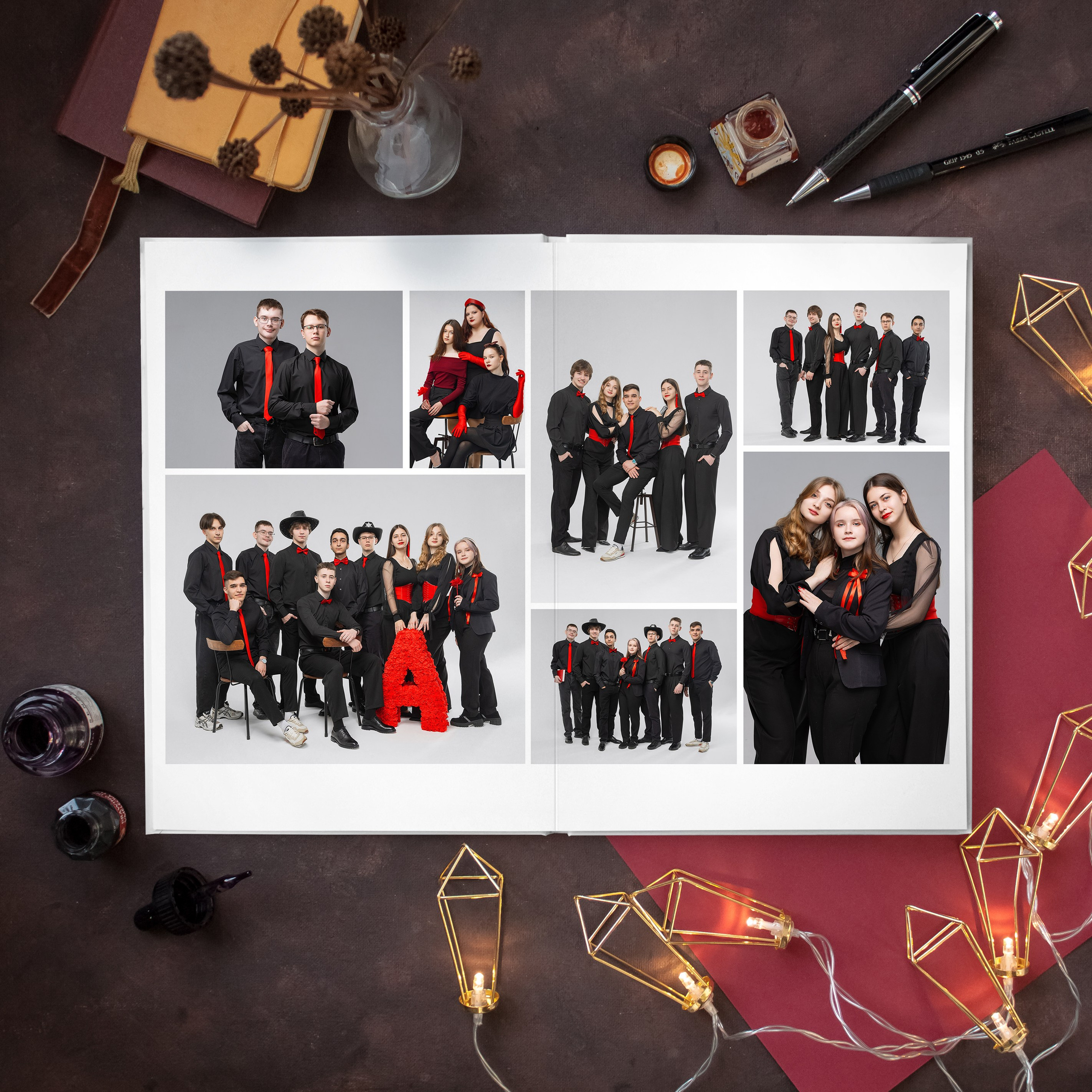 На каждом снимке всегда два человека: фотограф и зритель