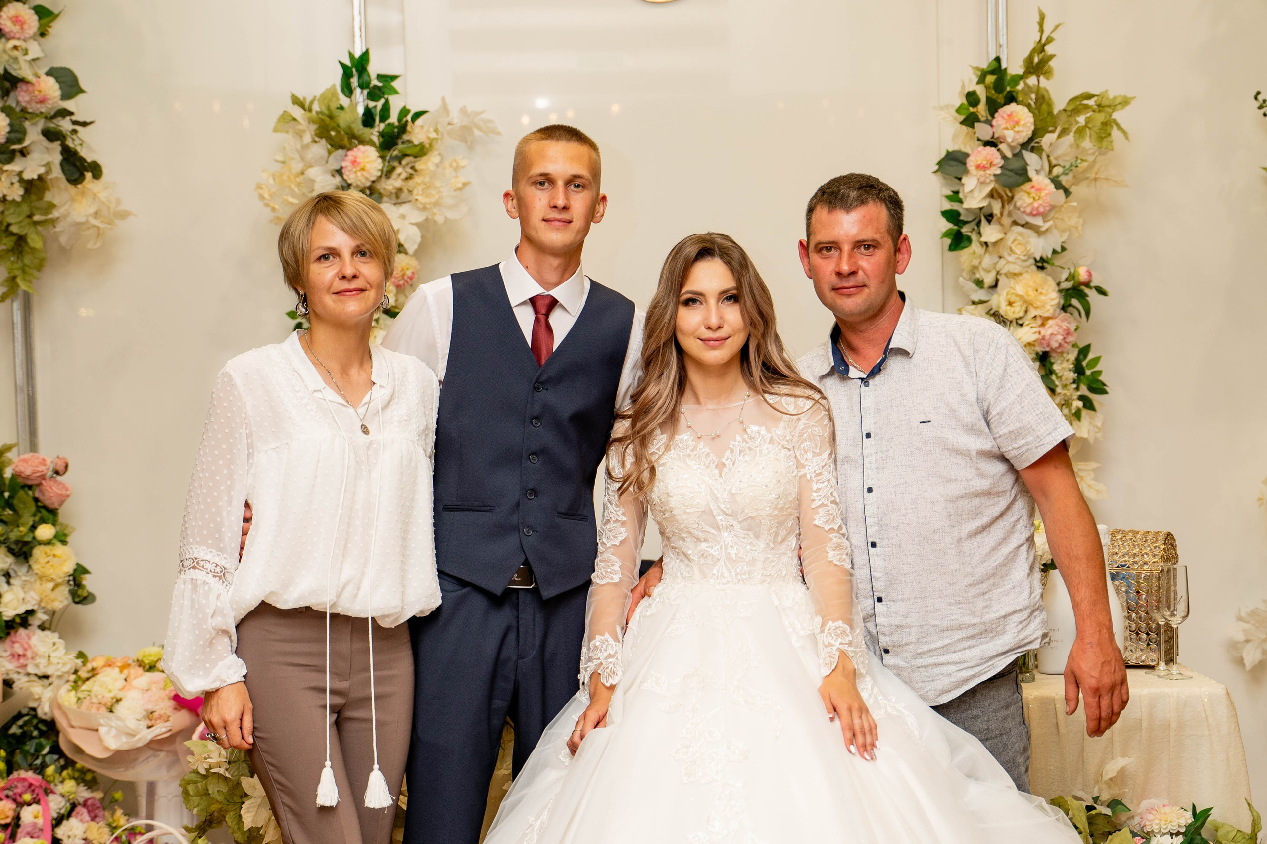 Данил и Анастасия. Видеосьемка, фотосьемка свадеб, юбилеев, утренников в Краснодарском кр