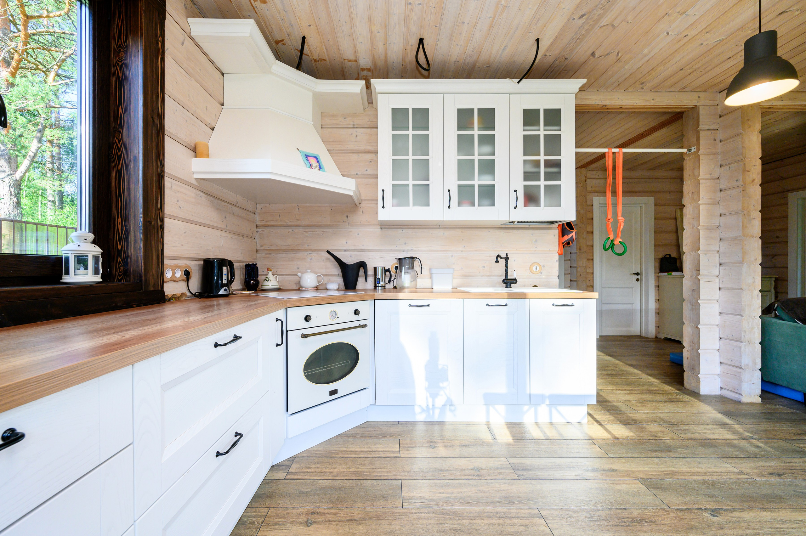 Дом на продажу в Ленинградской области. Интерьерный фотограф. Фото- видеосъемка недвижимости Санкт-Петербург