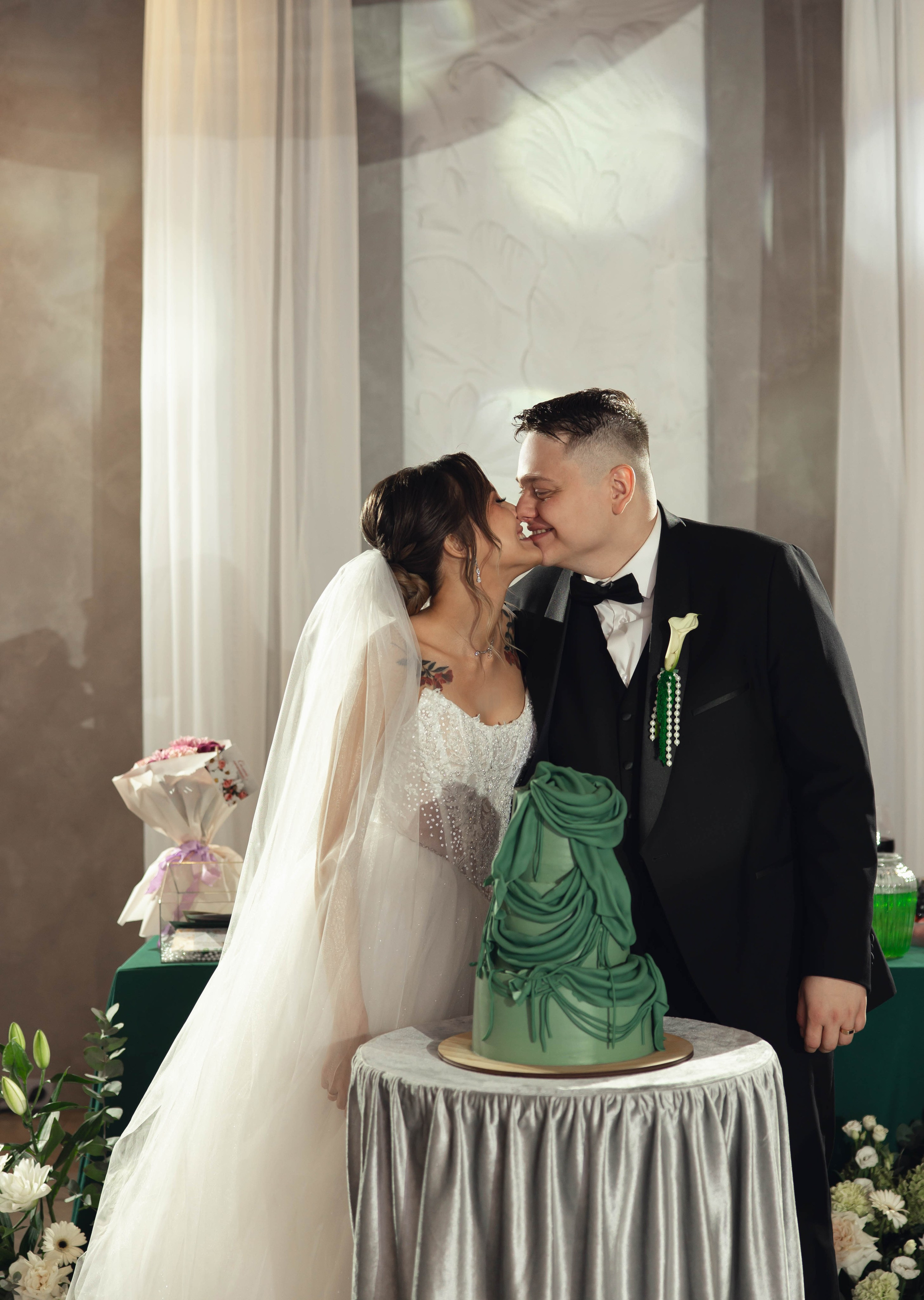 Свадебная история. Лесной Виладж. Свадебный и семейный фотограф Рассказова Виктория