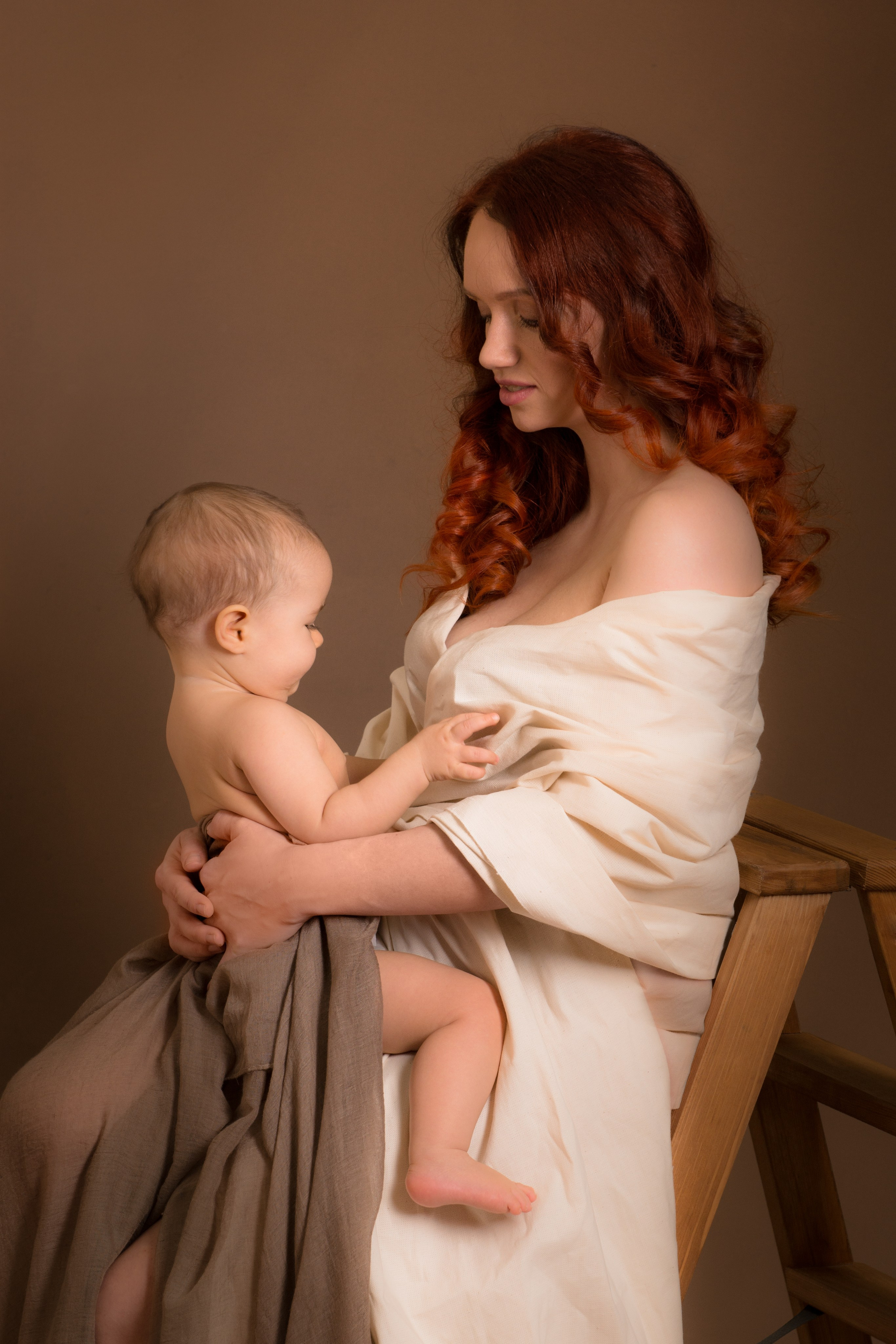 Елена Лонга с малышкой в студии на 15 парковой. Фотосессия беременности — Крылова Натали — Москва