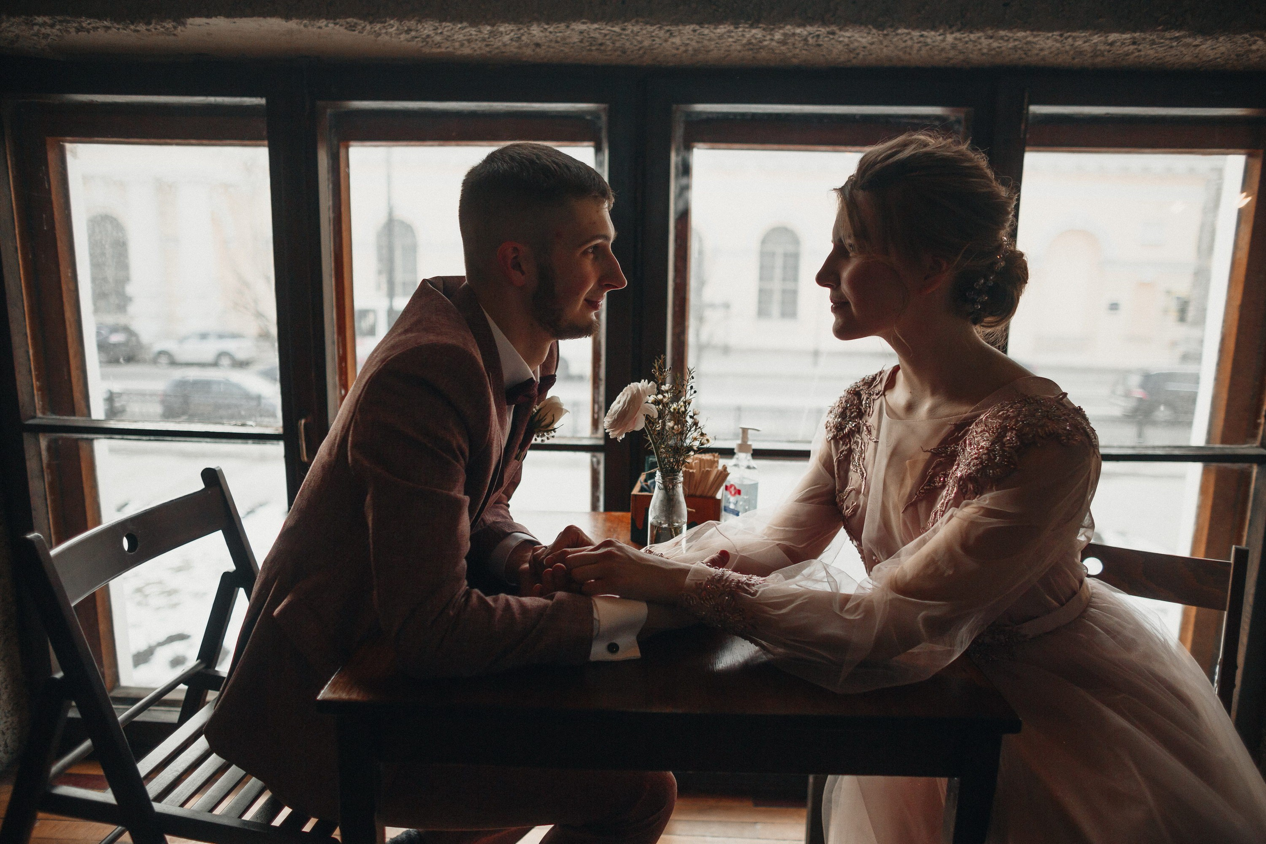 Расслабимся. Свадебный фотограф Игорь Брундасов 8PHOTO на свадьбу венчание загс СПб