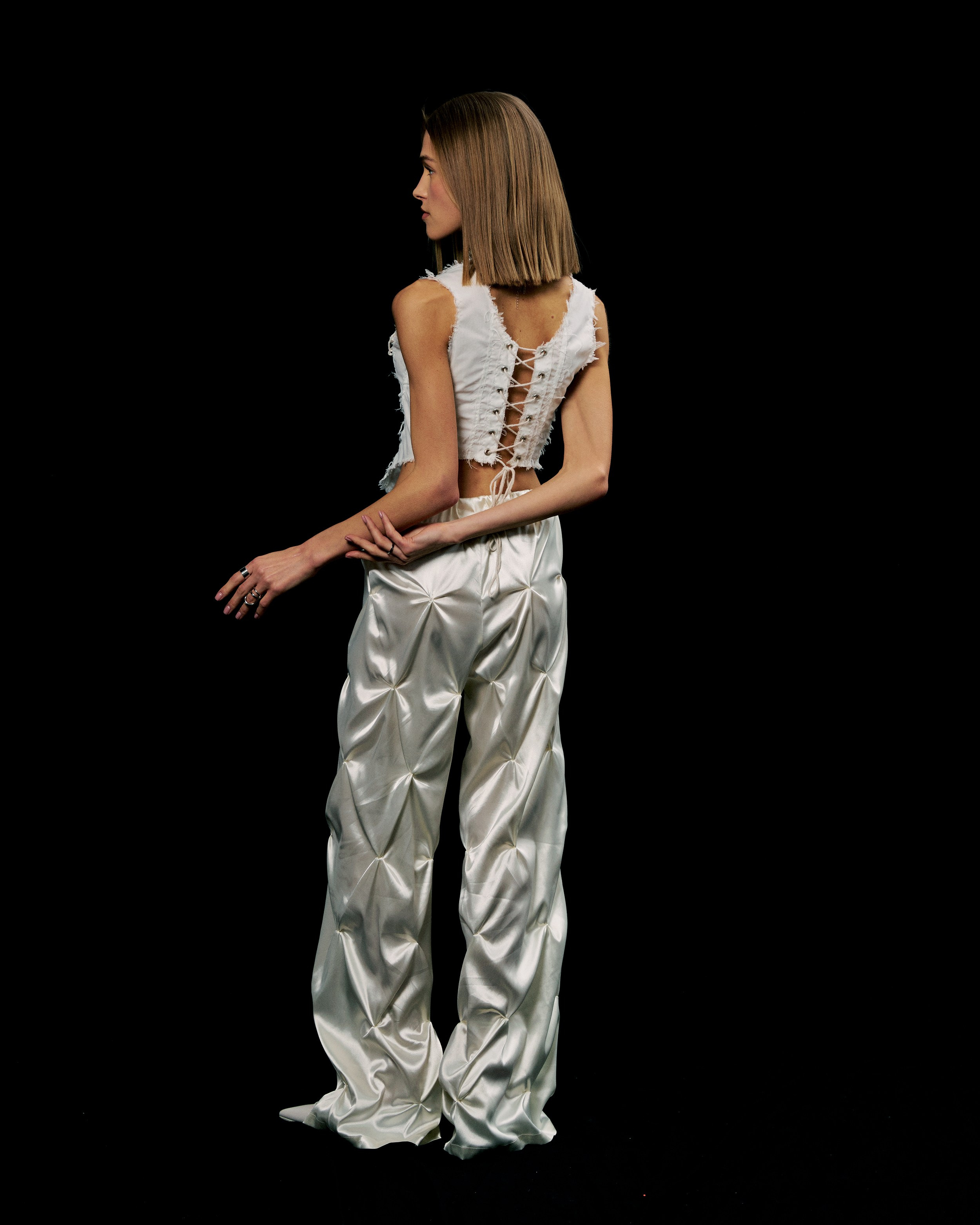 Съемка лукбука для бренда одежды в Москве. Букалова Людмила — фотограф для брендов одежды в Москве