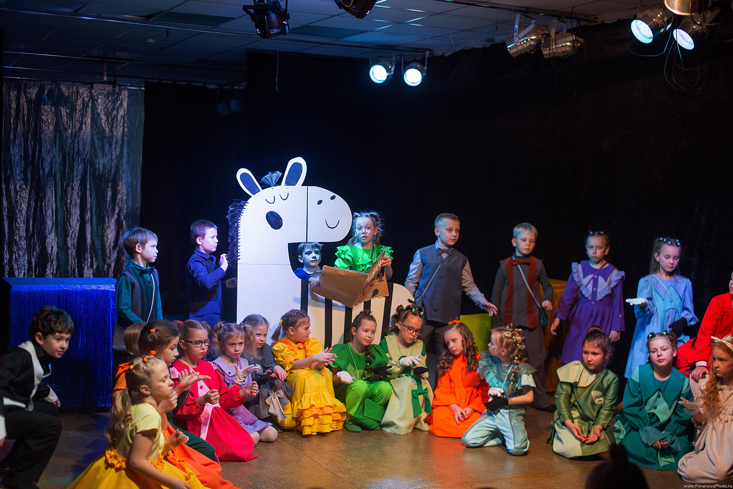 Карандаши «Театрум» ДТЦ, февраль. Семейный и детский фотограф в Петрозаводске