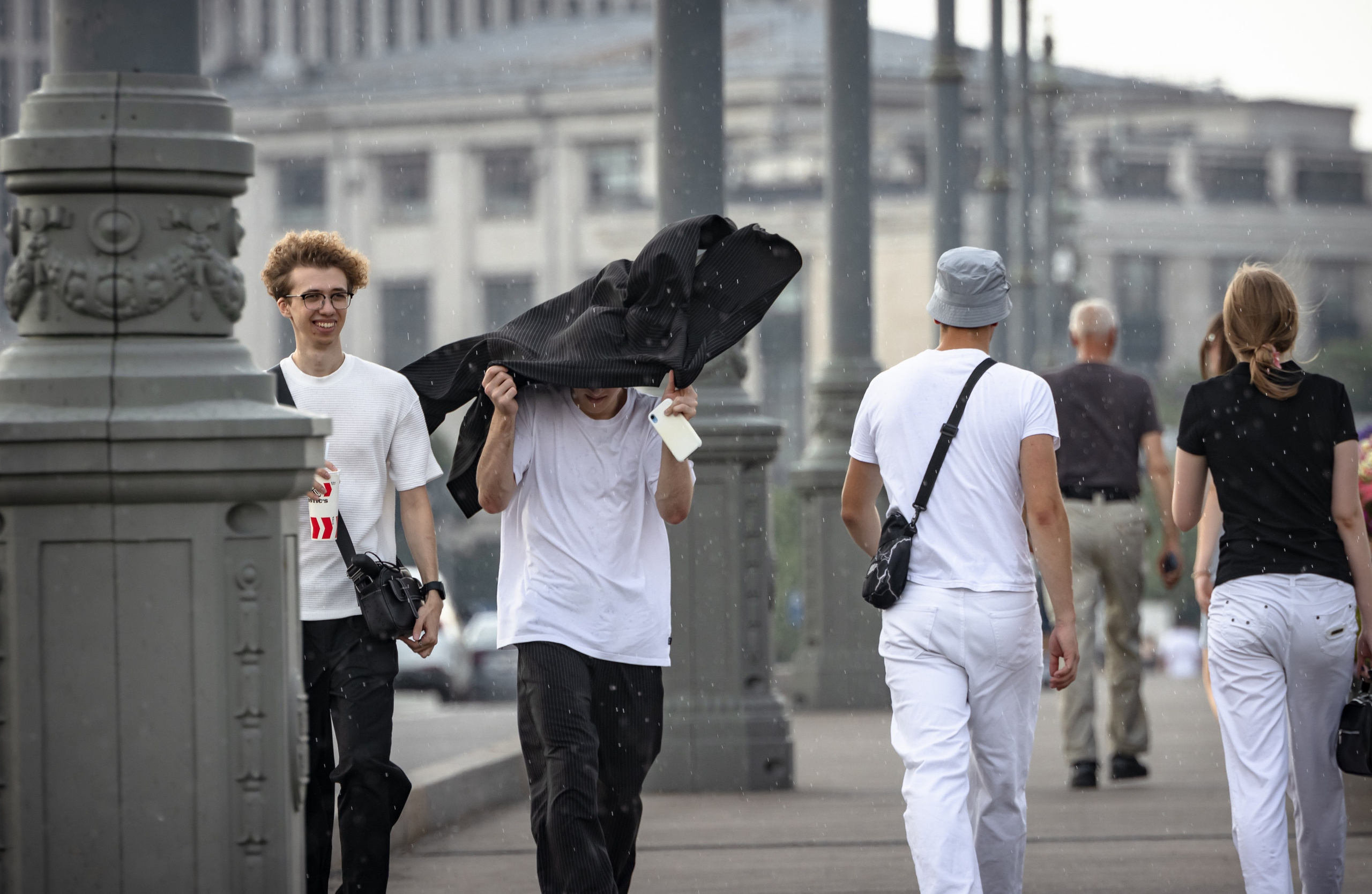 STREET. NE Cinema — backstage and reportage photography in cinema, music, Automotive and sport